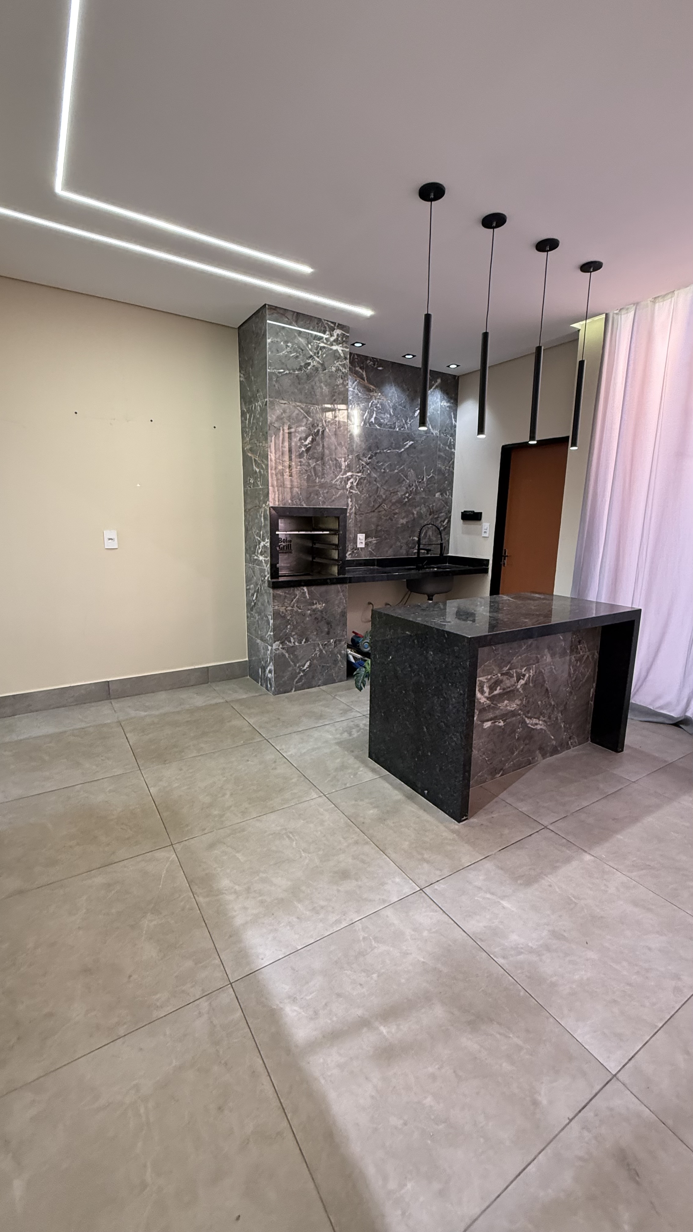 Casa à Venda no Parque dos Coqueiros