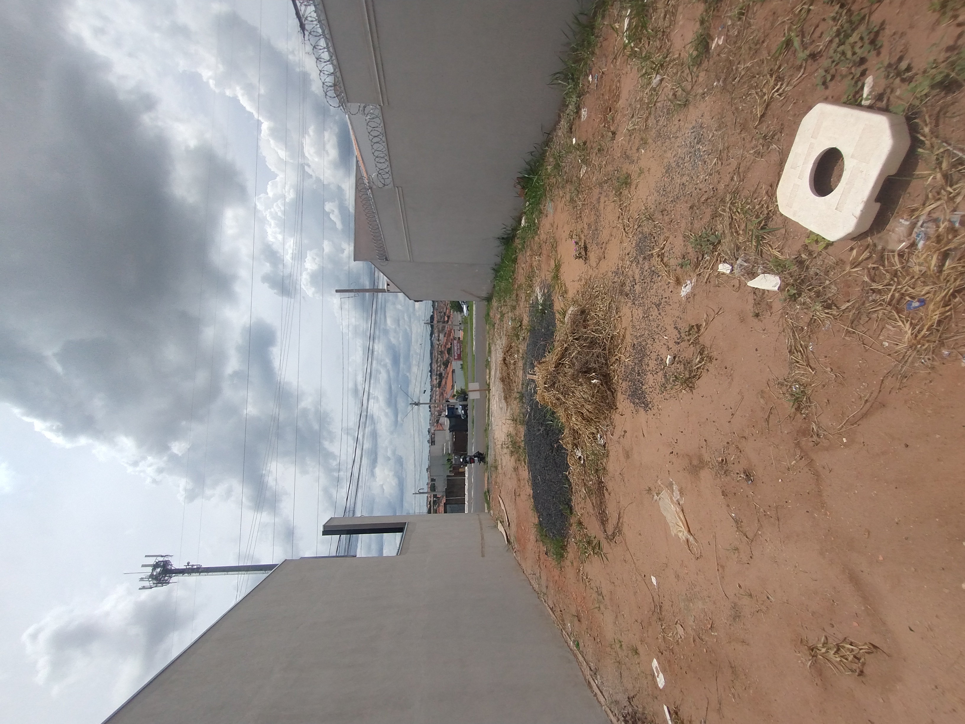 Terreno à venda no Jardim São Gabriel