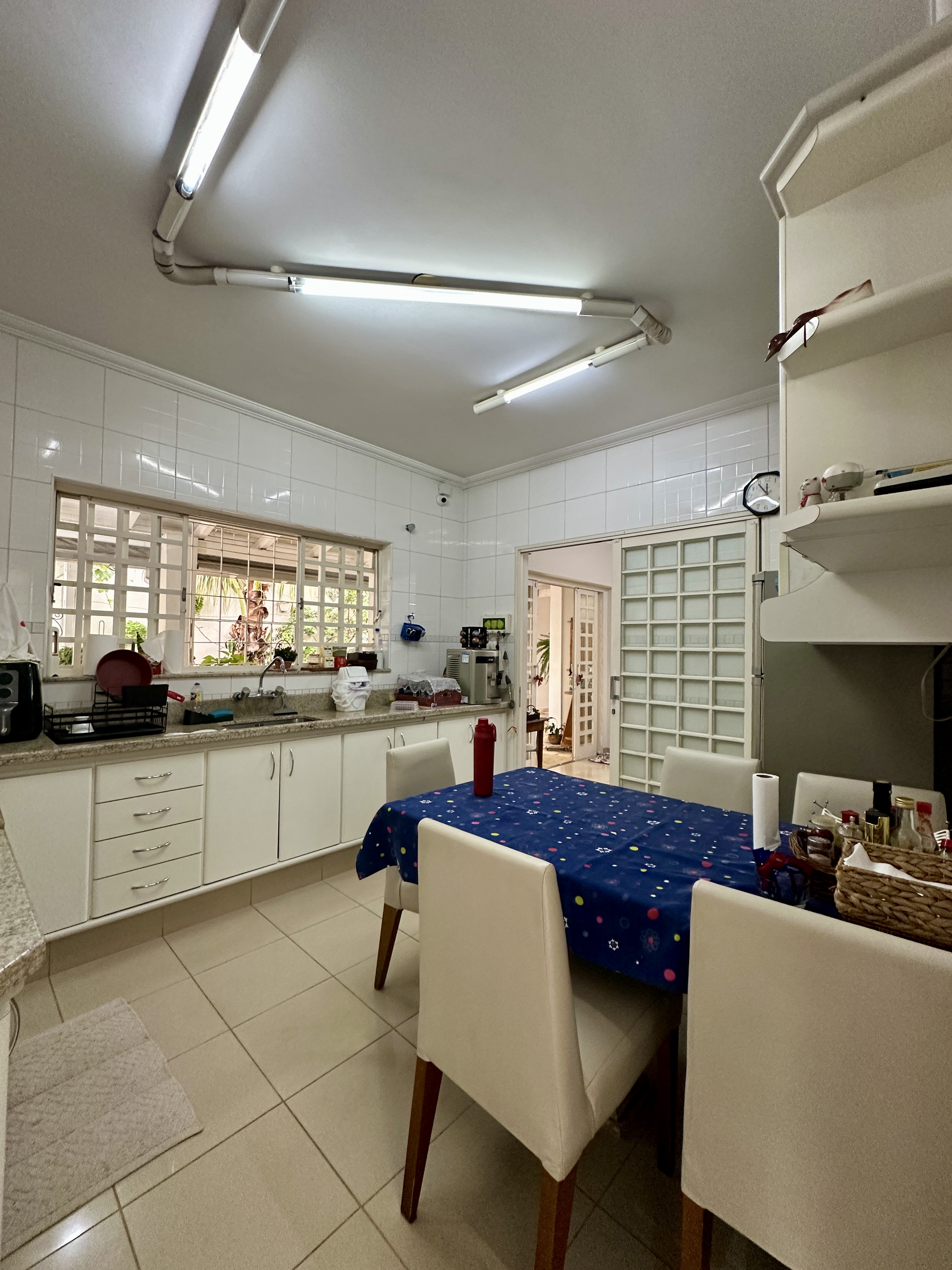 Casa a Venda na Estação 