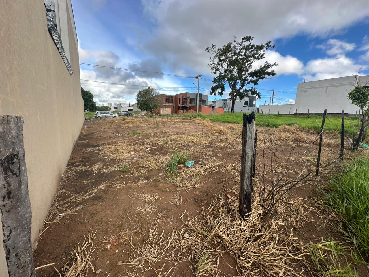 Terreno a Venda no Santa Lúcia