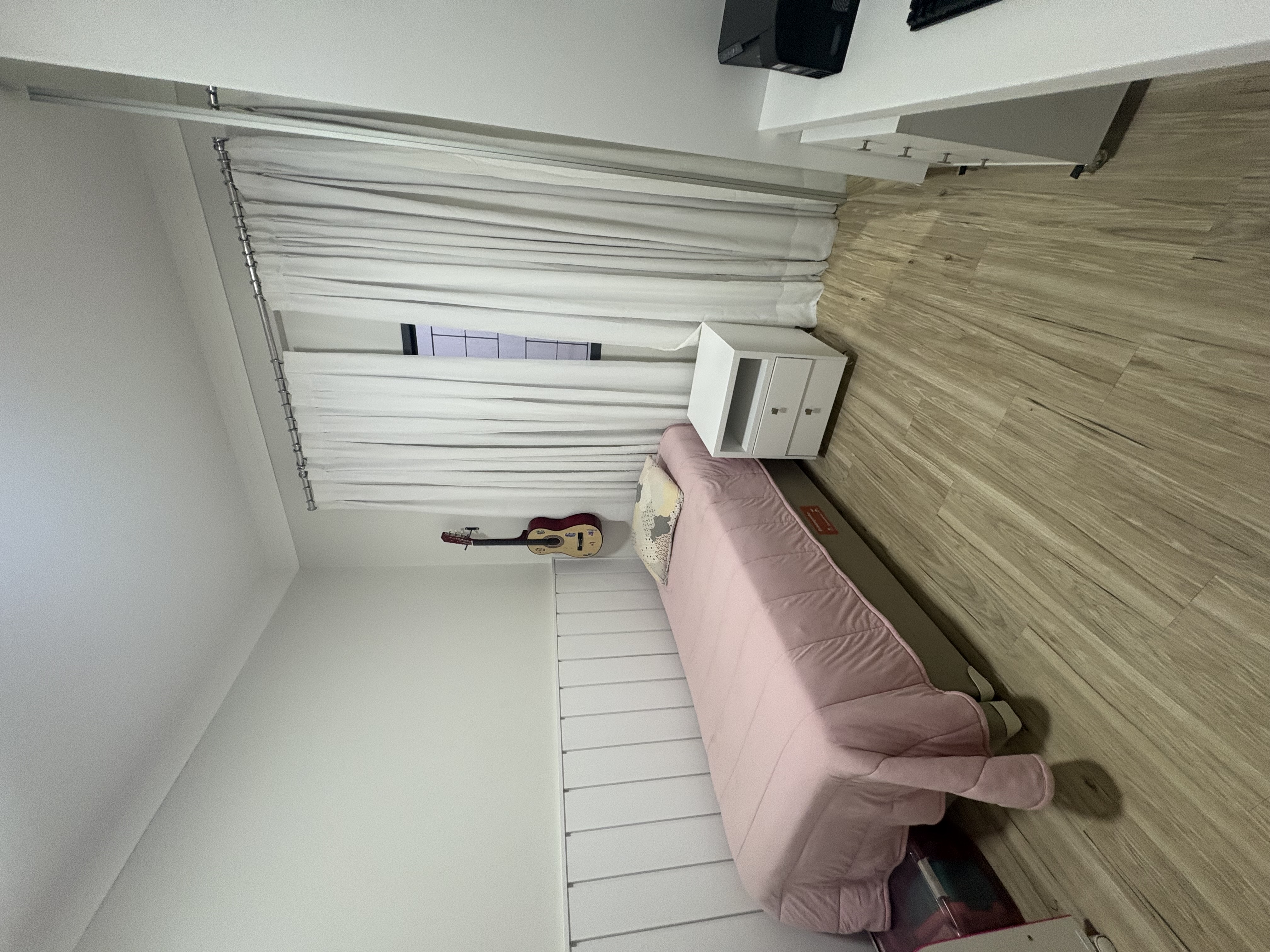 Casa com piscina residência Meireles 