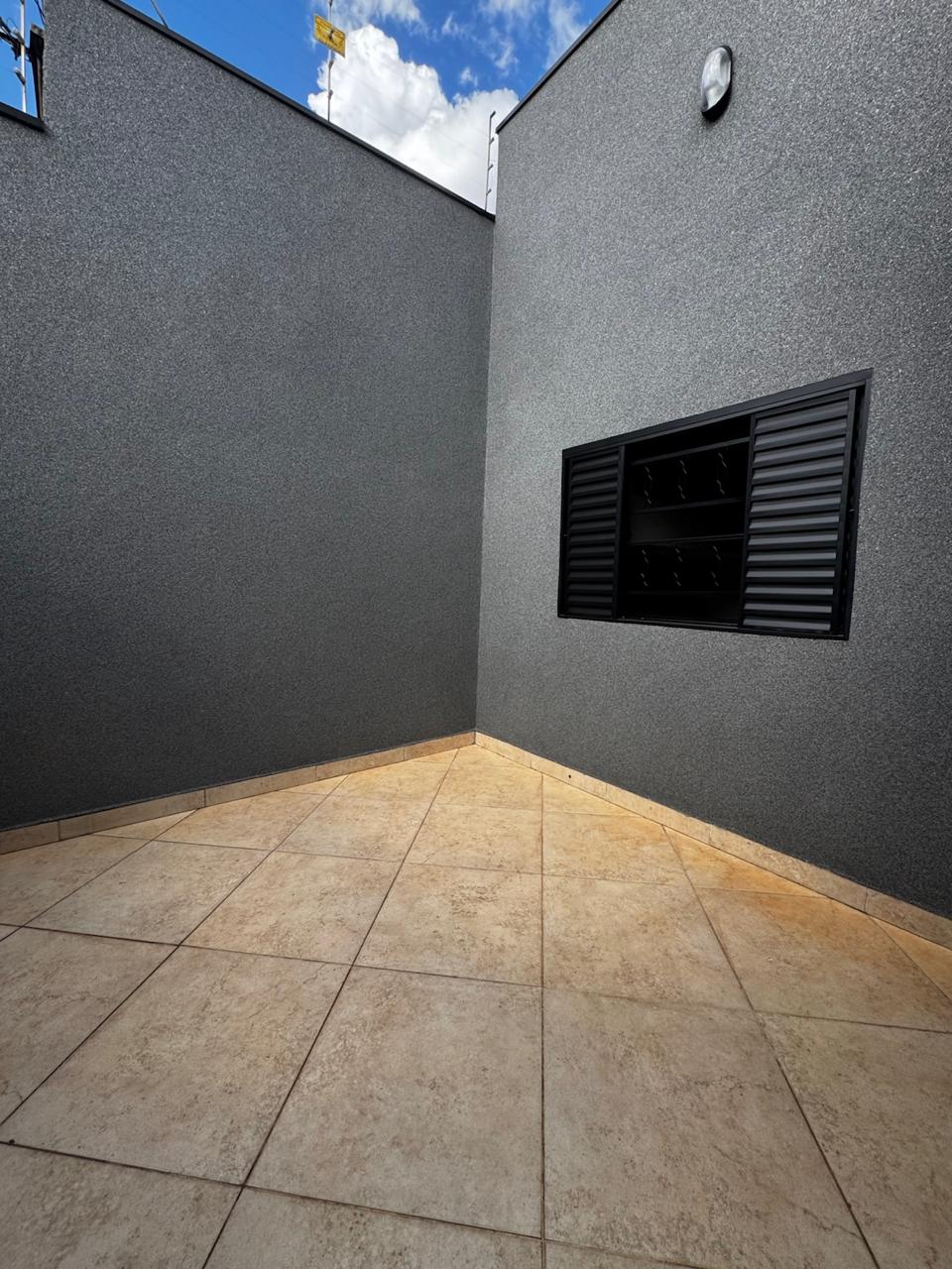 Casa no bairro Parque Moema à Venda