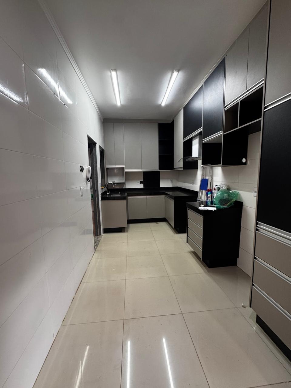 Casa no bairro Parque Moema à Venda