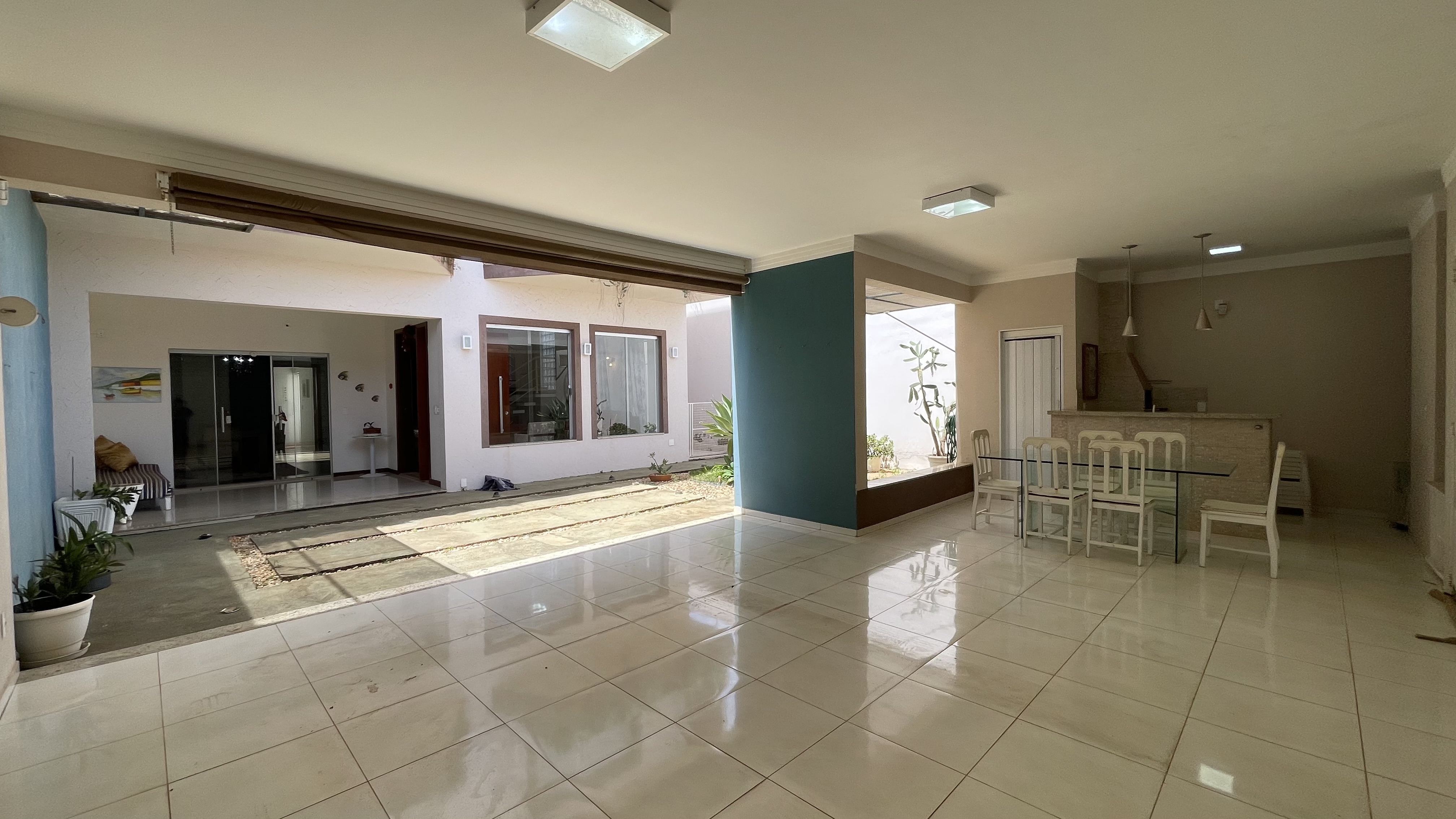 Casa Sobrado à Venda – Esplanada Primo Meneghetti