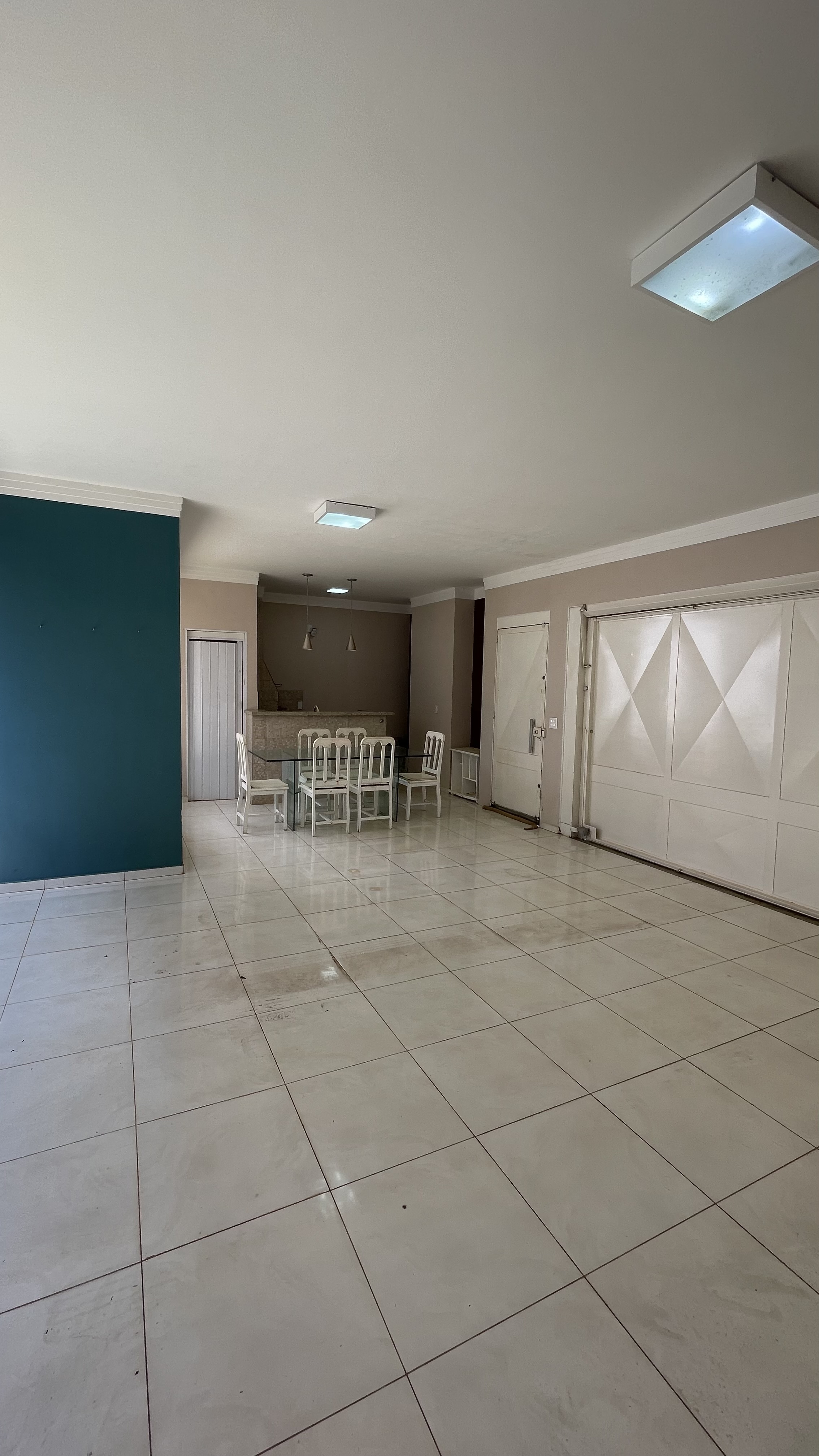 Casa Sobrado à Venda – Esplanada Primo Meneghetti