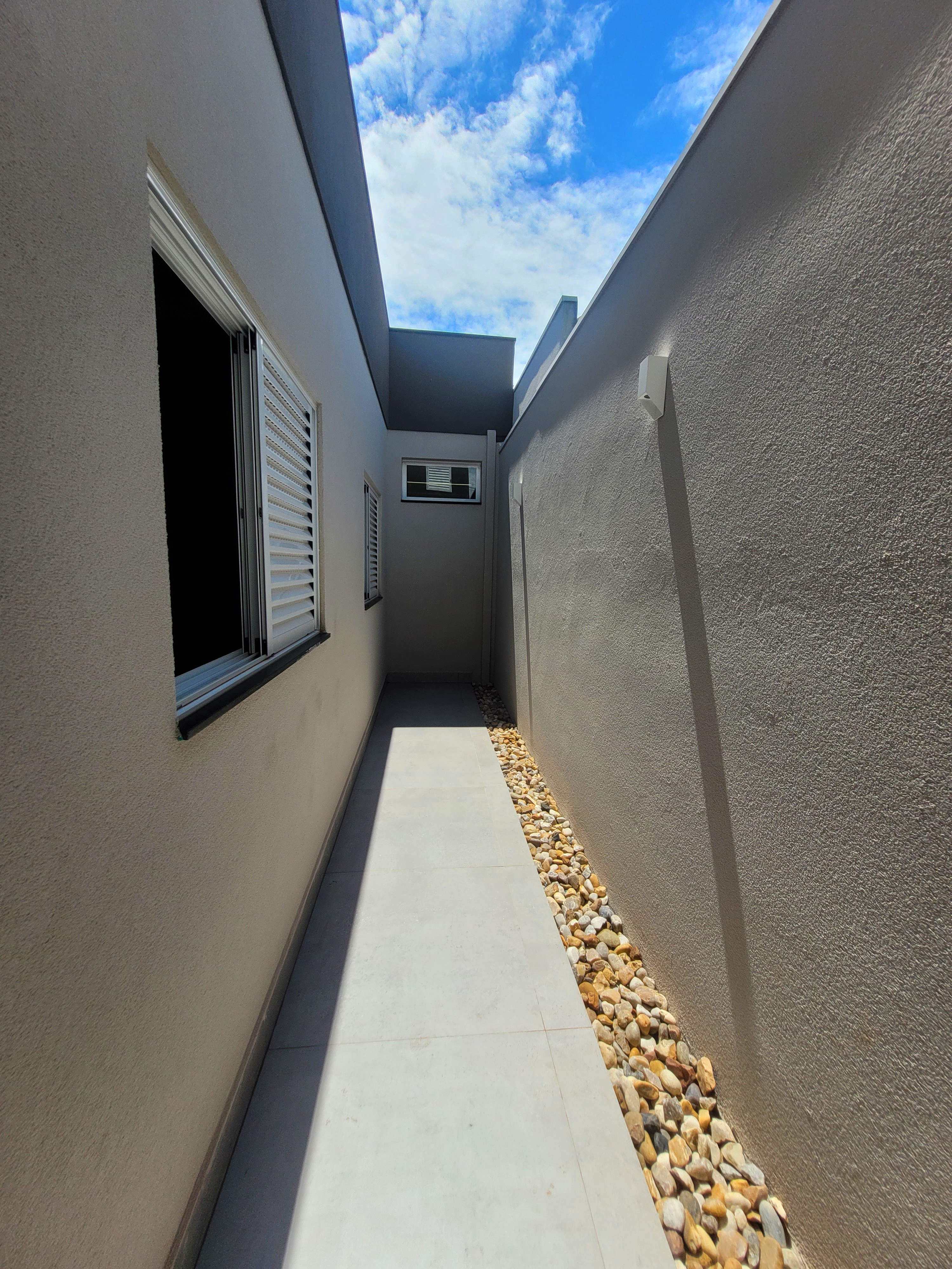 Casa à Venda no Residencial Palermo