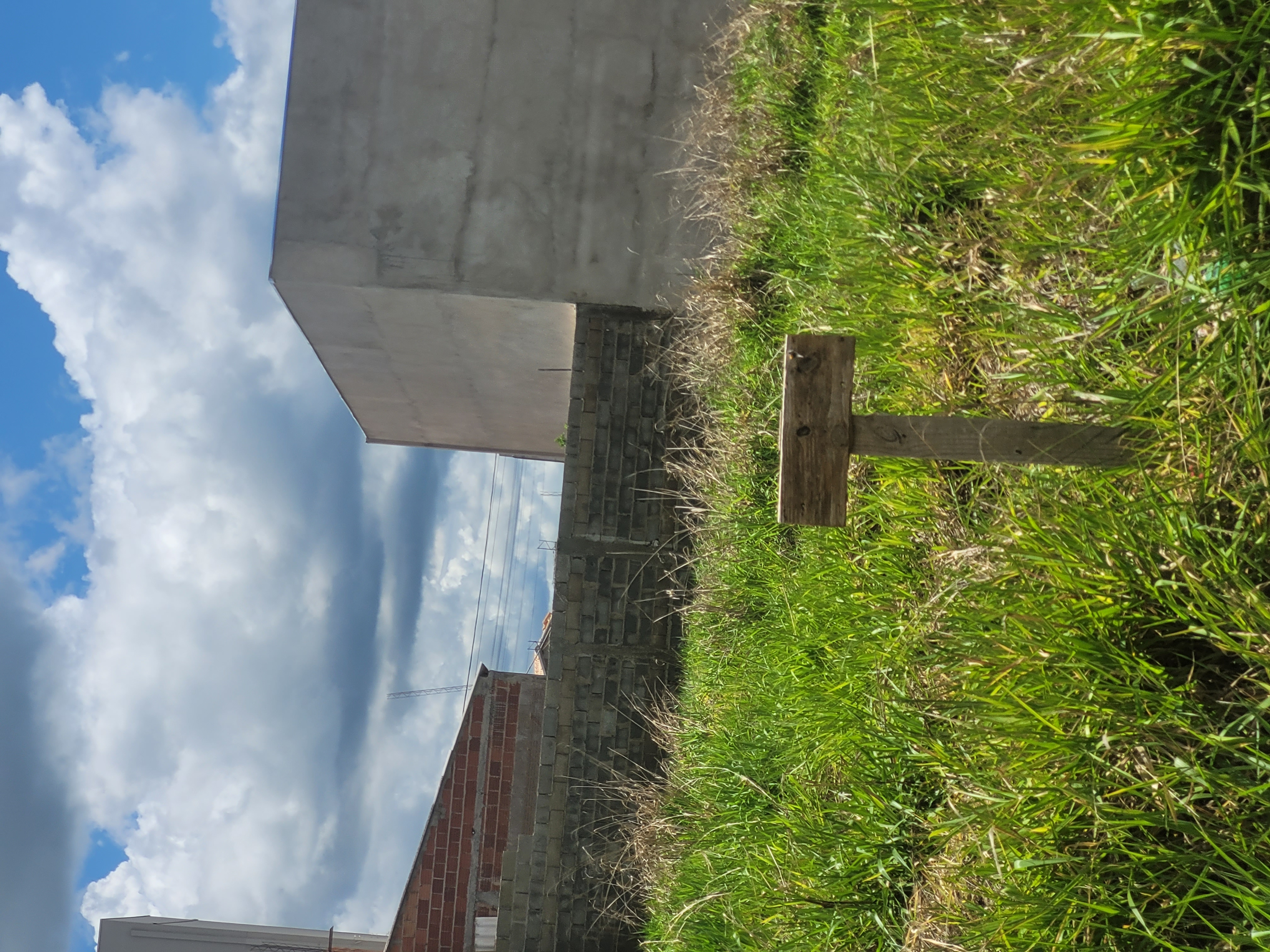 Terreno à venda no Jardim Adelinha 