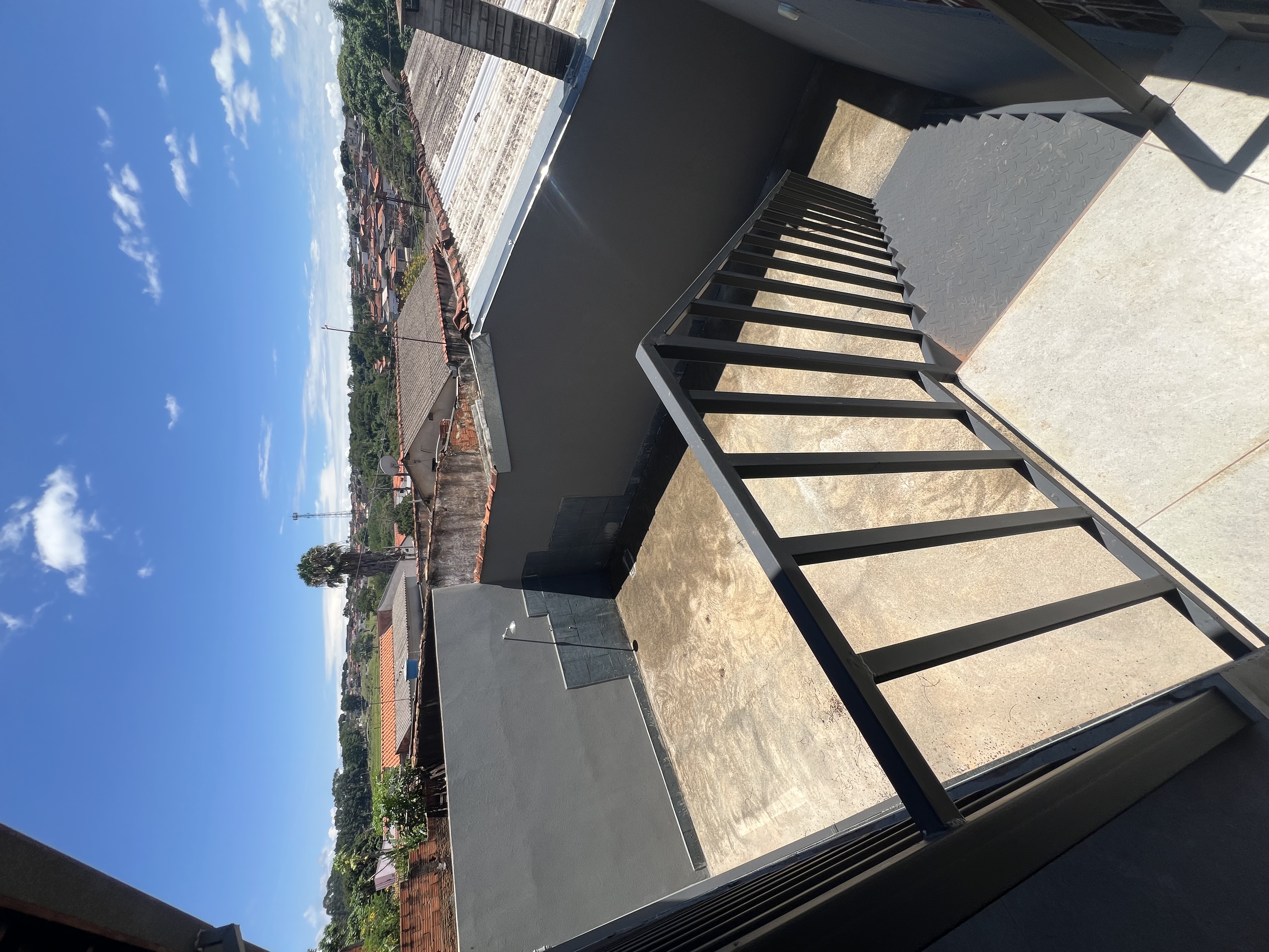 Sobrado à Venda no Jardim Aeroporto III