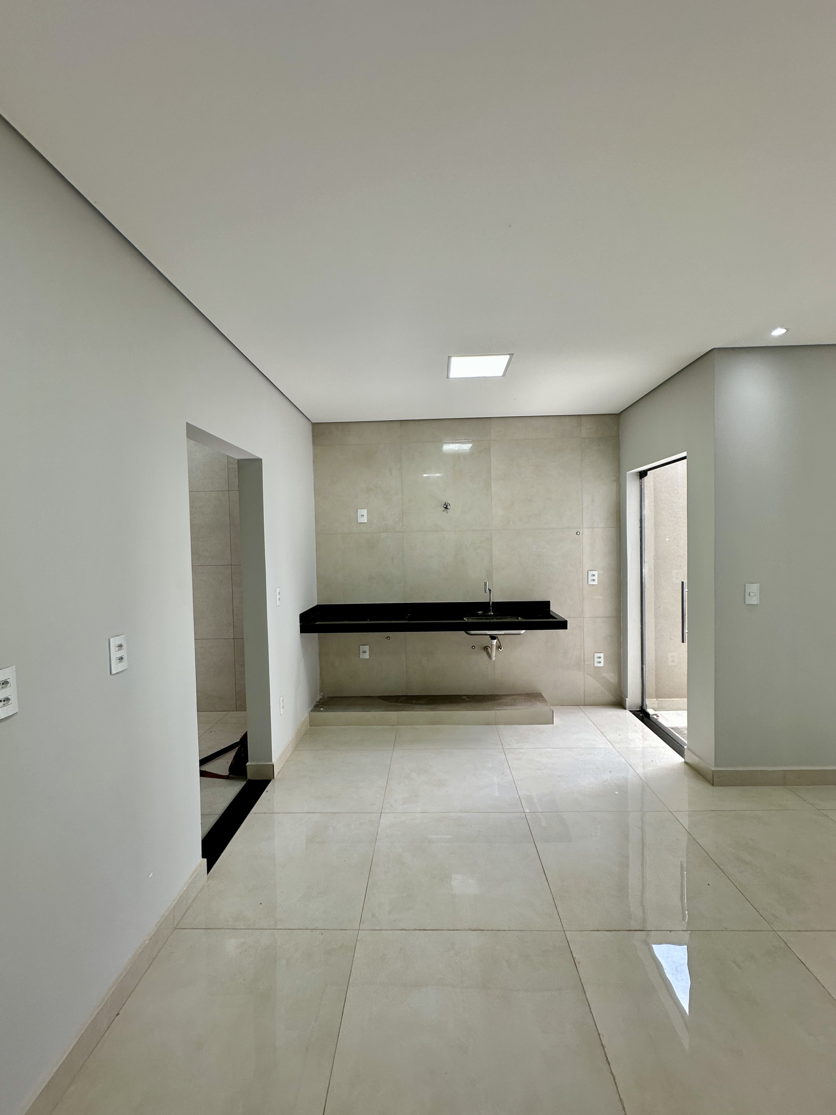 Apartamento Térreo à Venda – Jardim Botânico