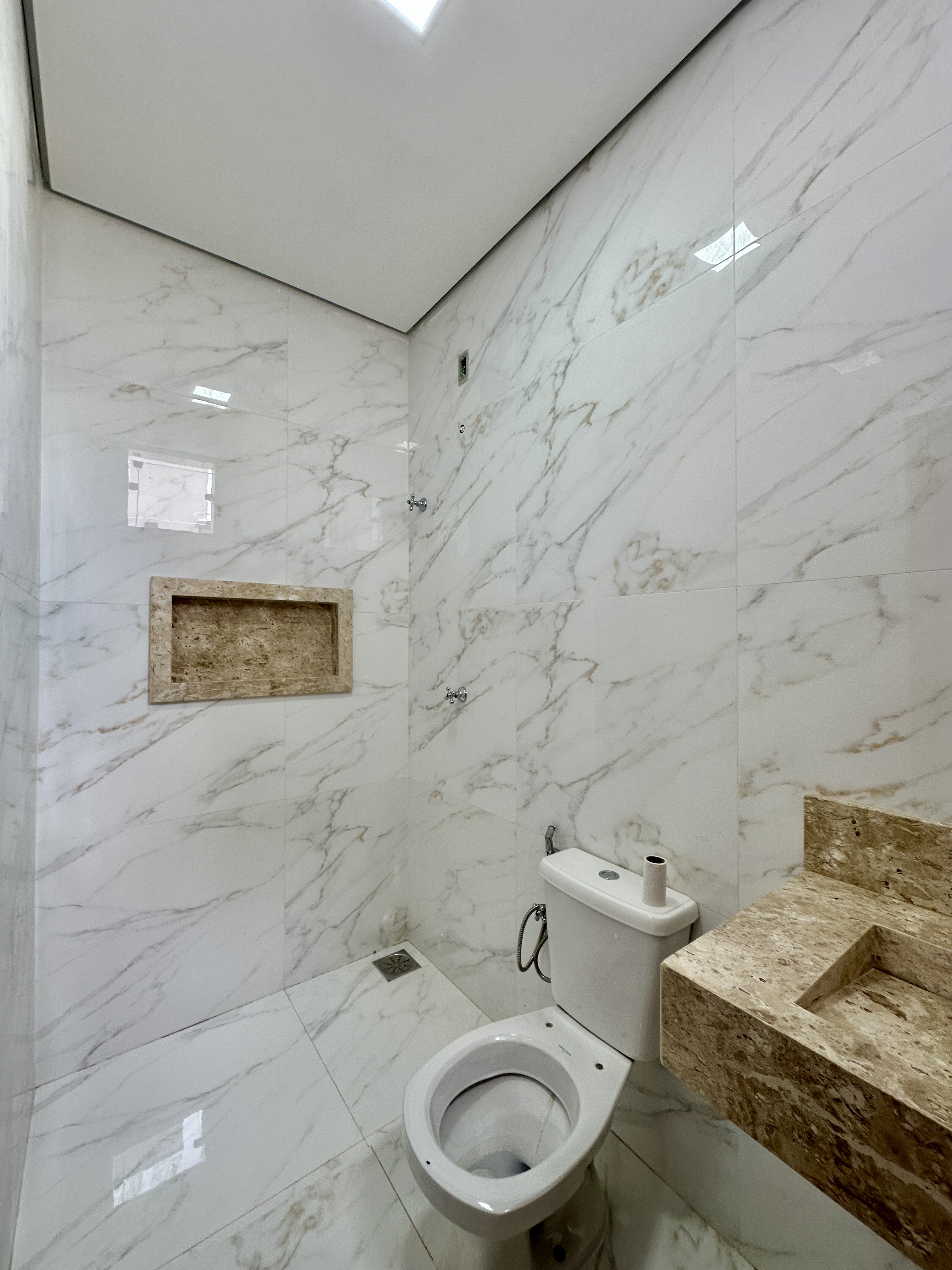 Apartamento Térreo à Venda – Jardim Botânico