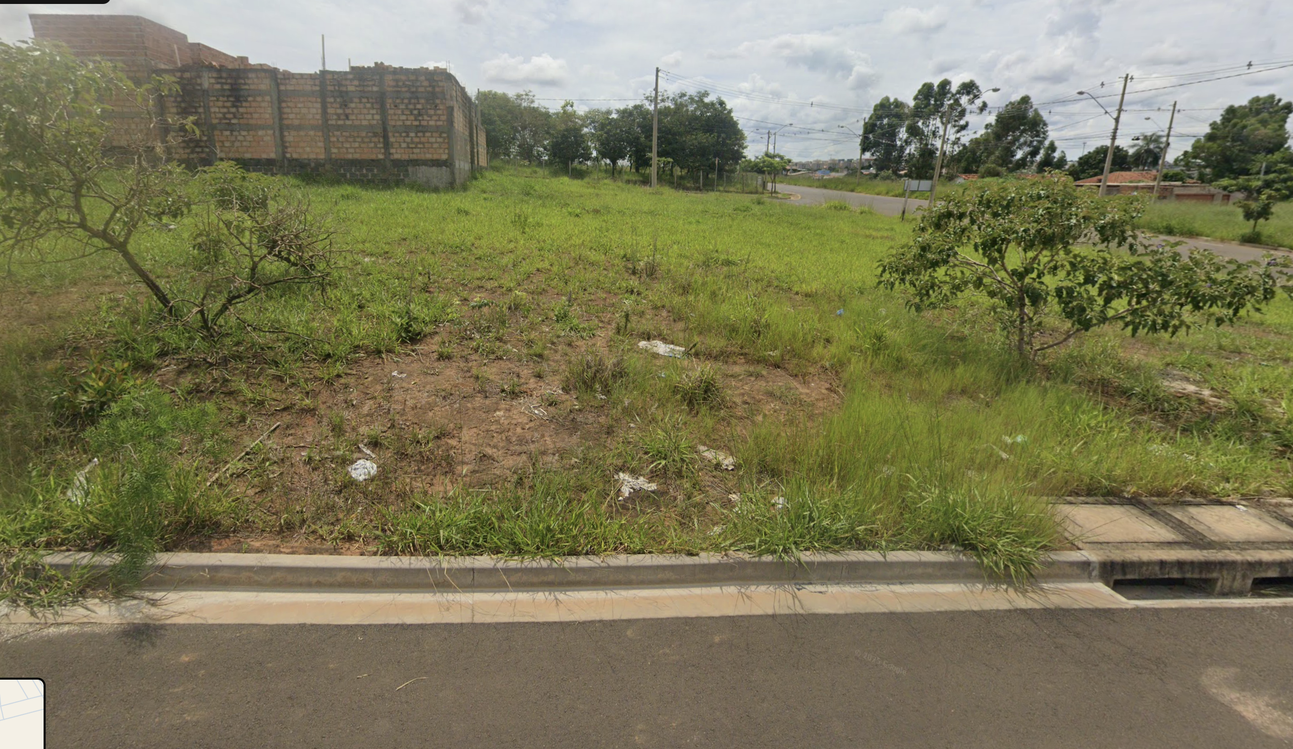 terreno a venda quinta d’Oeste 