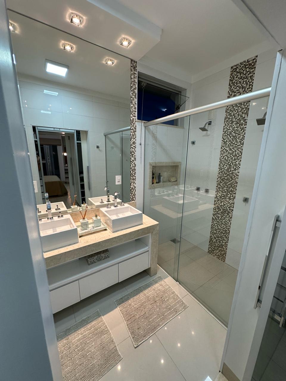 Casa à Venda na Esplanada Primo Meneghetti