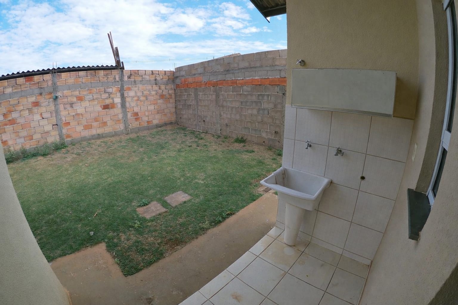 CASA A VENDA NO JARDIM NOSSA SENHORA DAS GRAÇAS