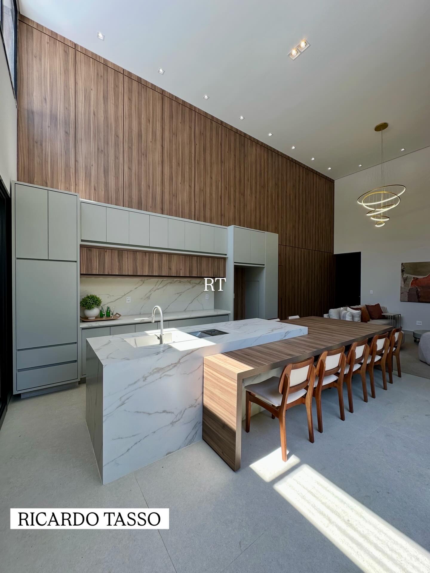 Casa à venda no Parque Franville