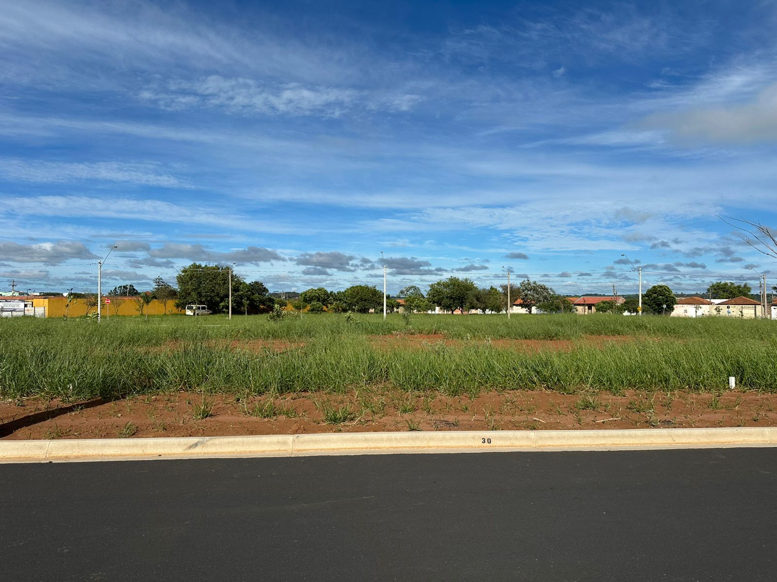 Terreno a Venda no Bairro Arizona 