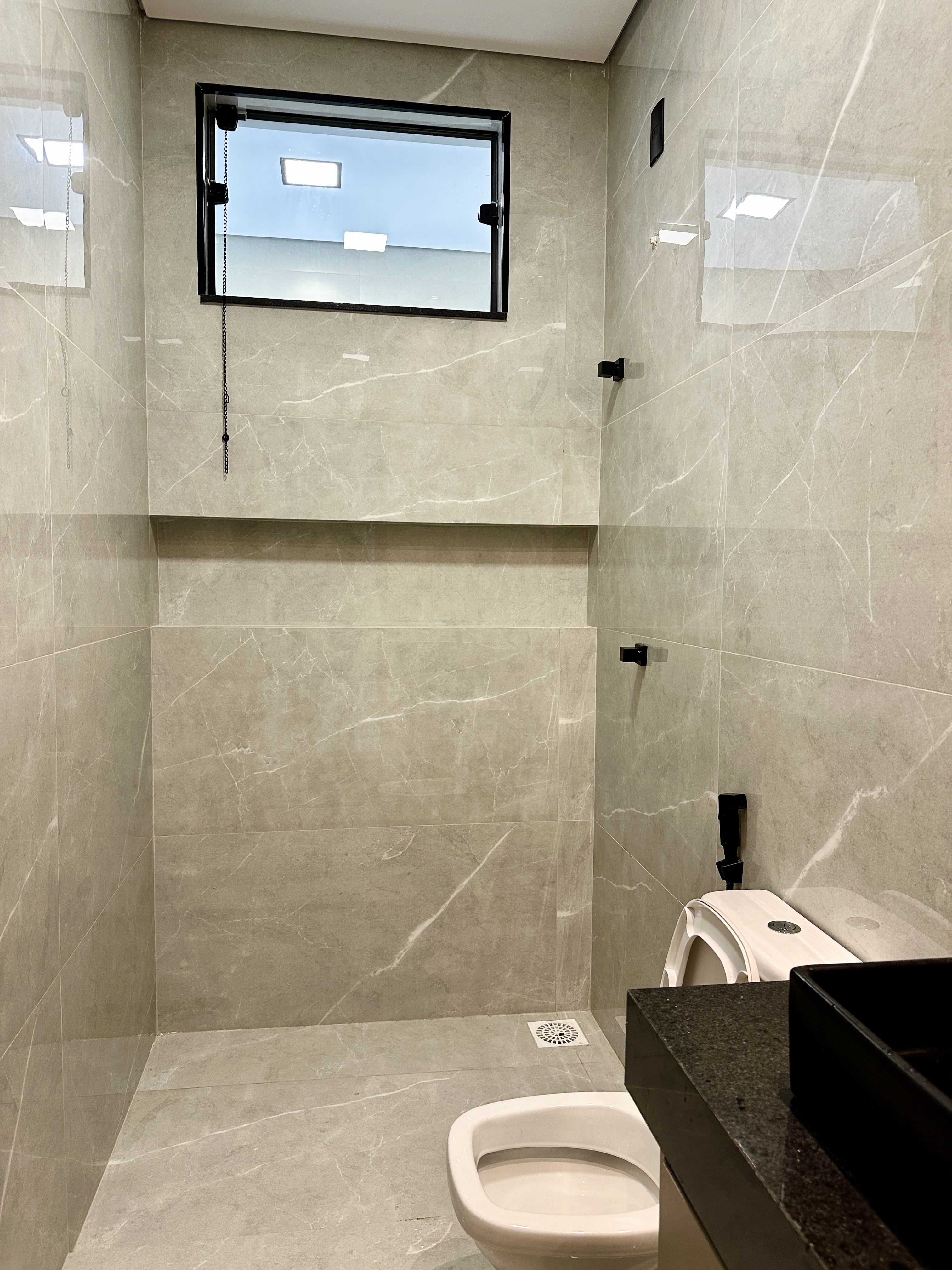 Apartamento Térreo à Venda no Jardim Botânico