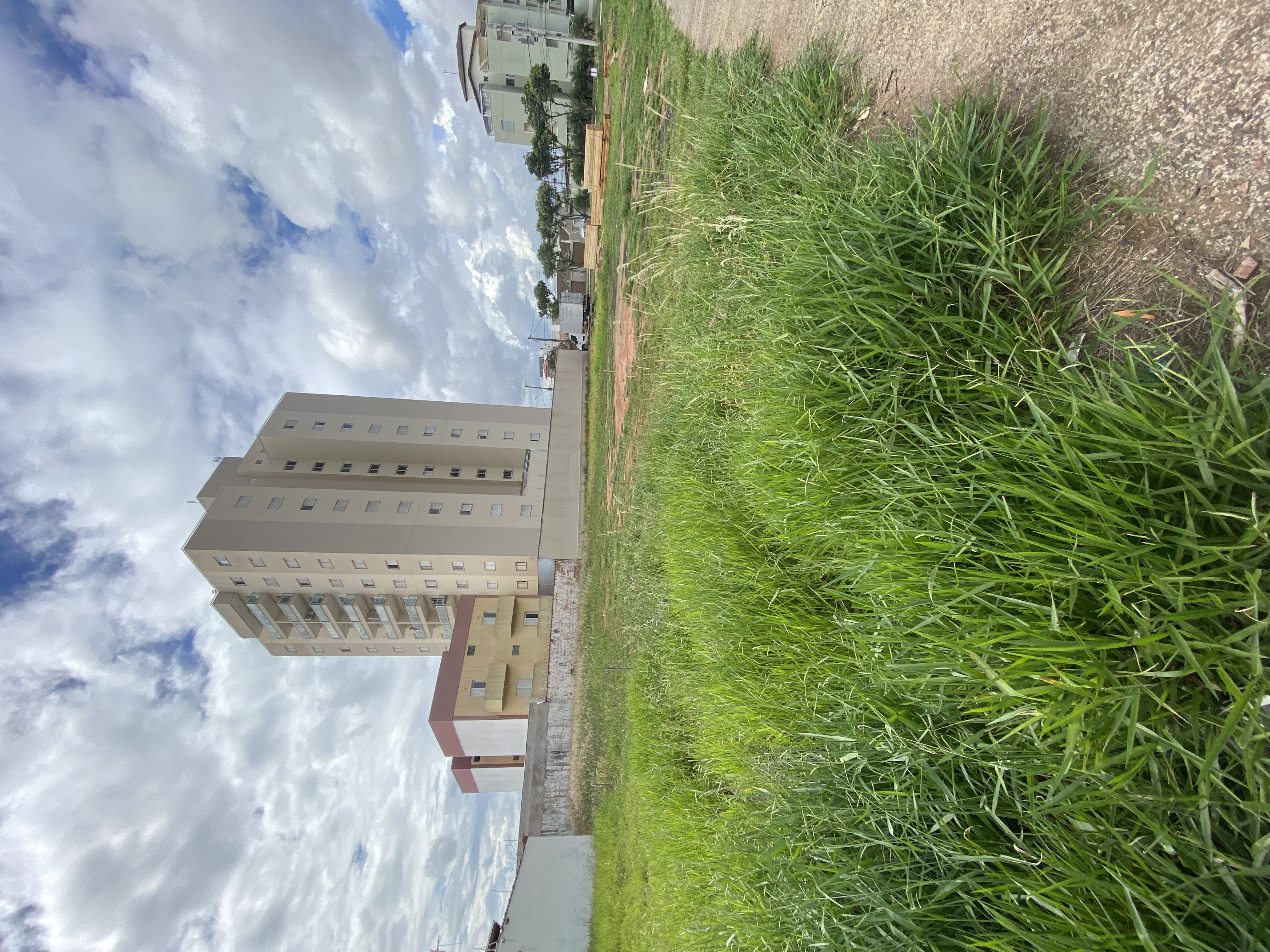 Terreno à Venda no Jardim Integração