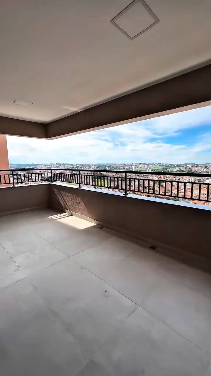 Apartamento à Venda no Centro