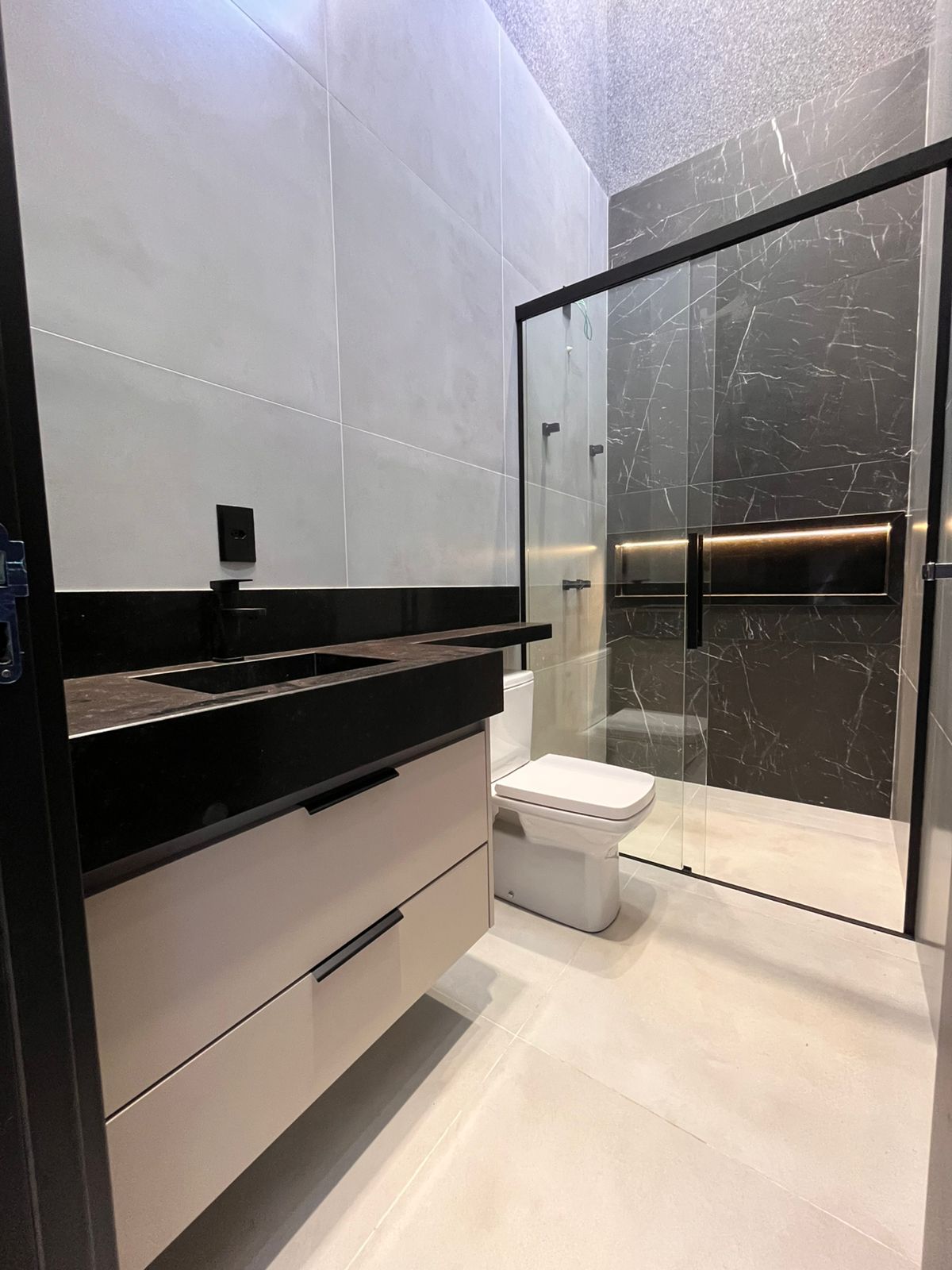 Casa à Venda no Jardim Natal