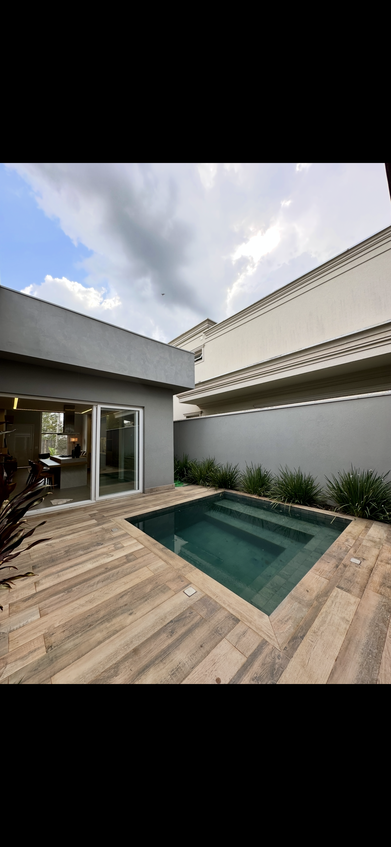 Casa Alto Padrão na Vila Toscana