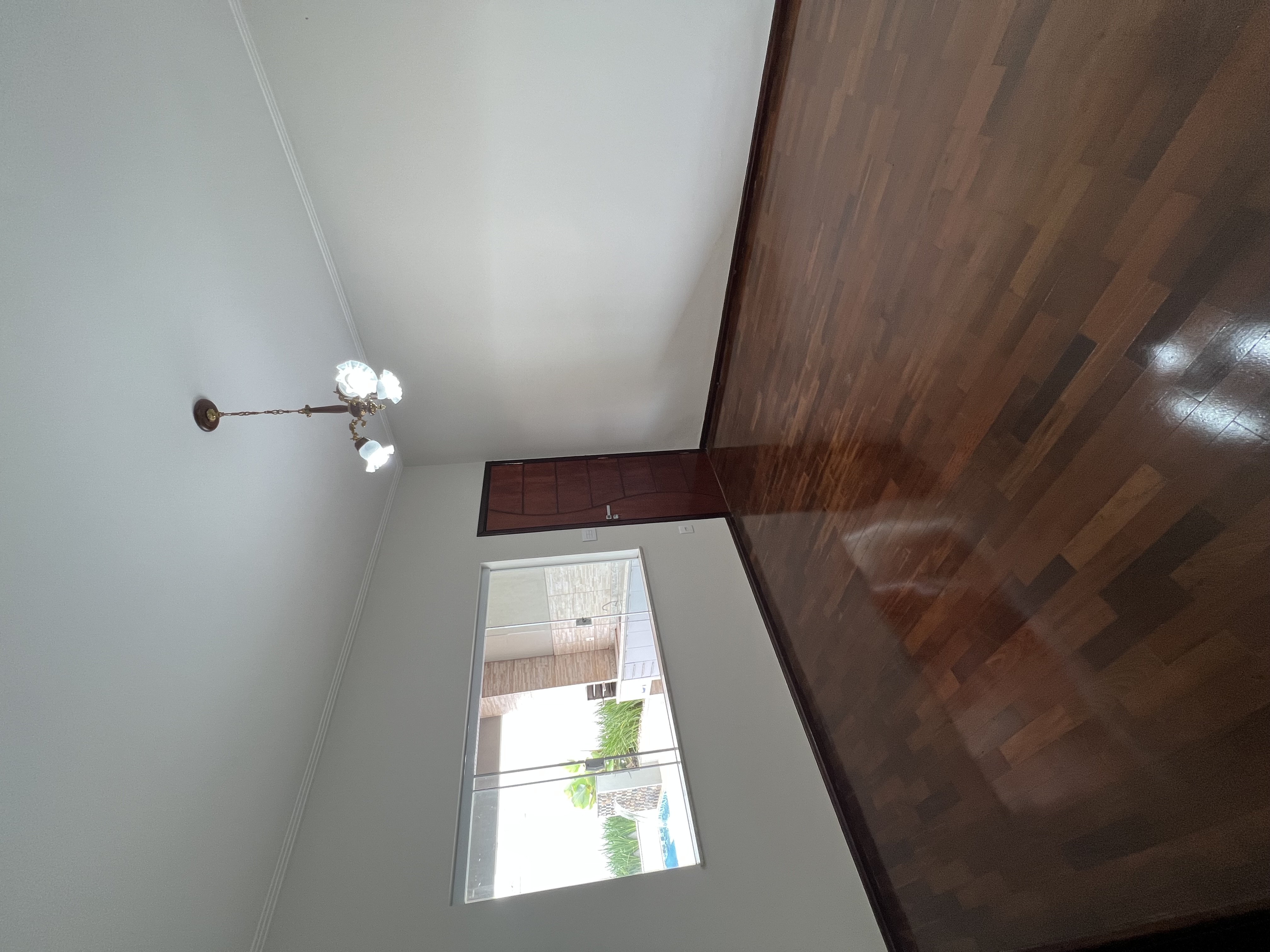 Casa à Venda – Jardim Santa Adélia 