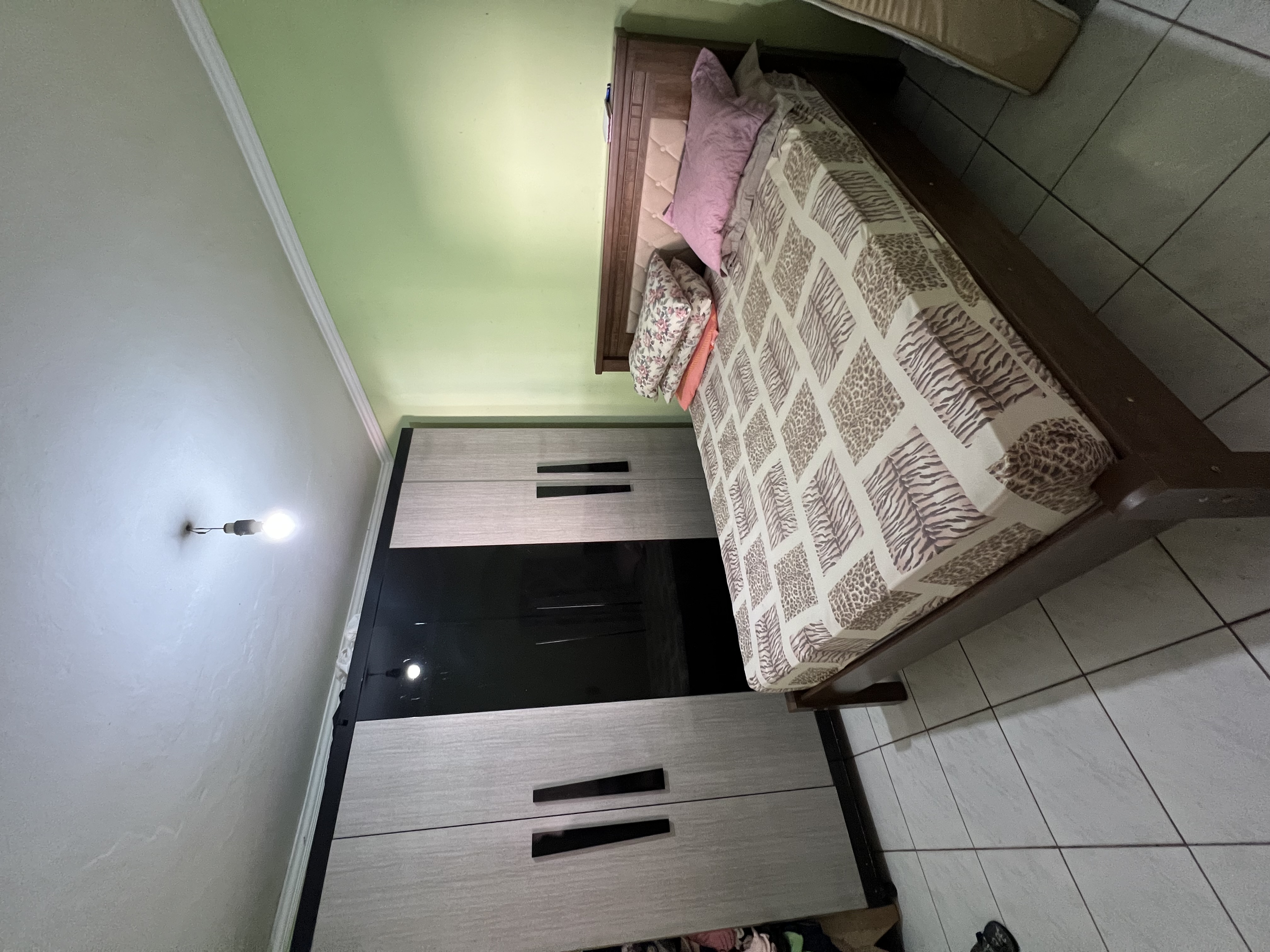 Casa à Venda - Jardim Derminio 