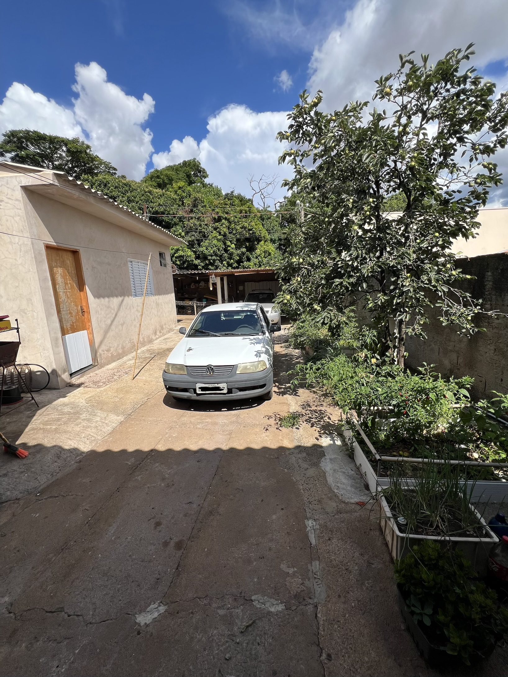 Casa à Venda - Jardim Derminio 