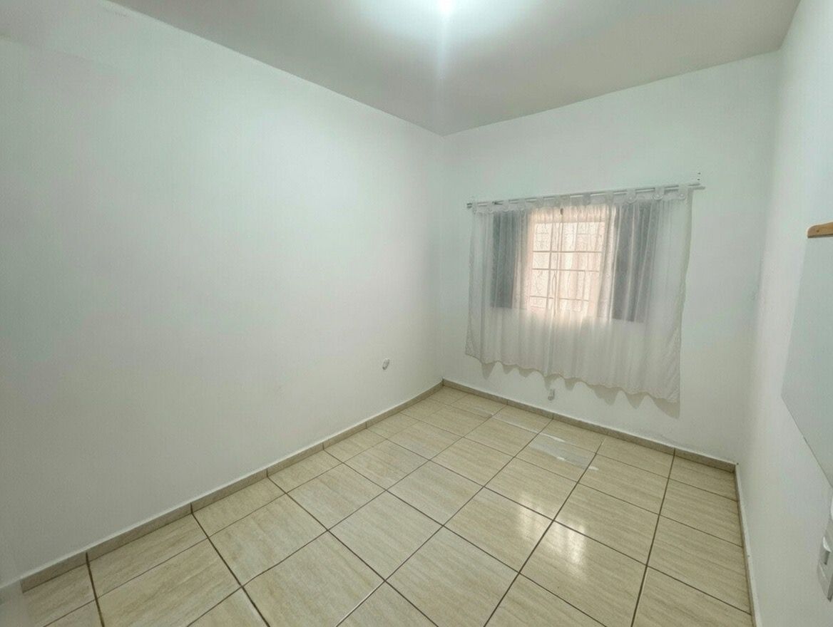 Casa no bairro Esplanada Primo Meneghetti II à Venda