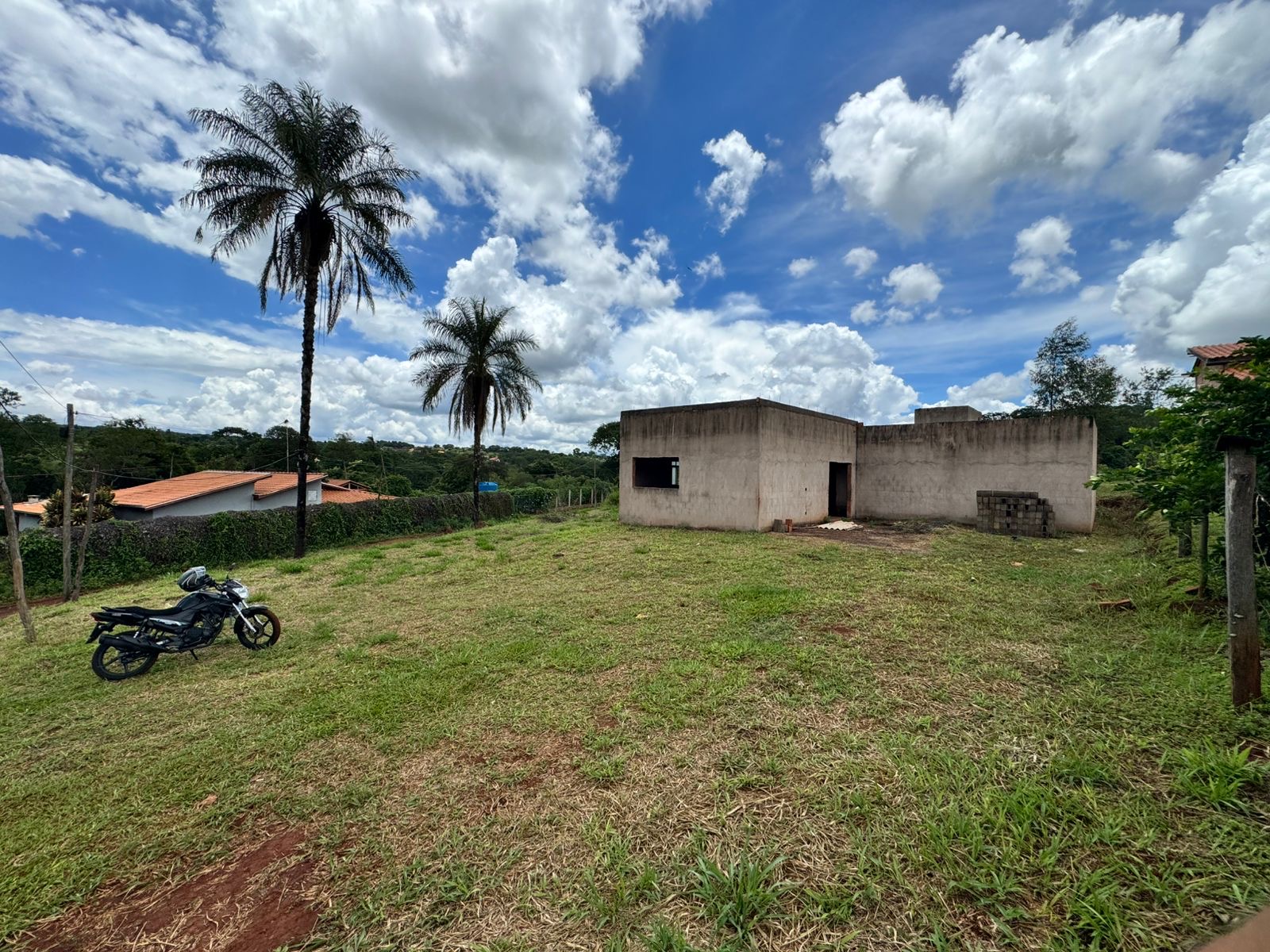 Chácara à Venda no Vale Belo