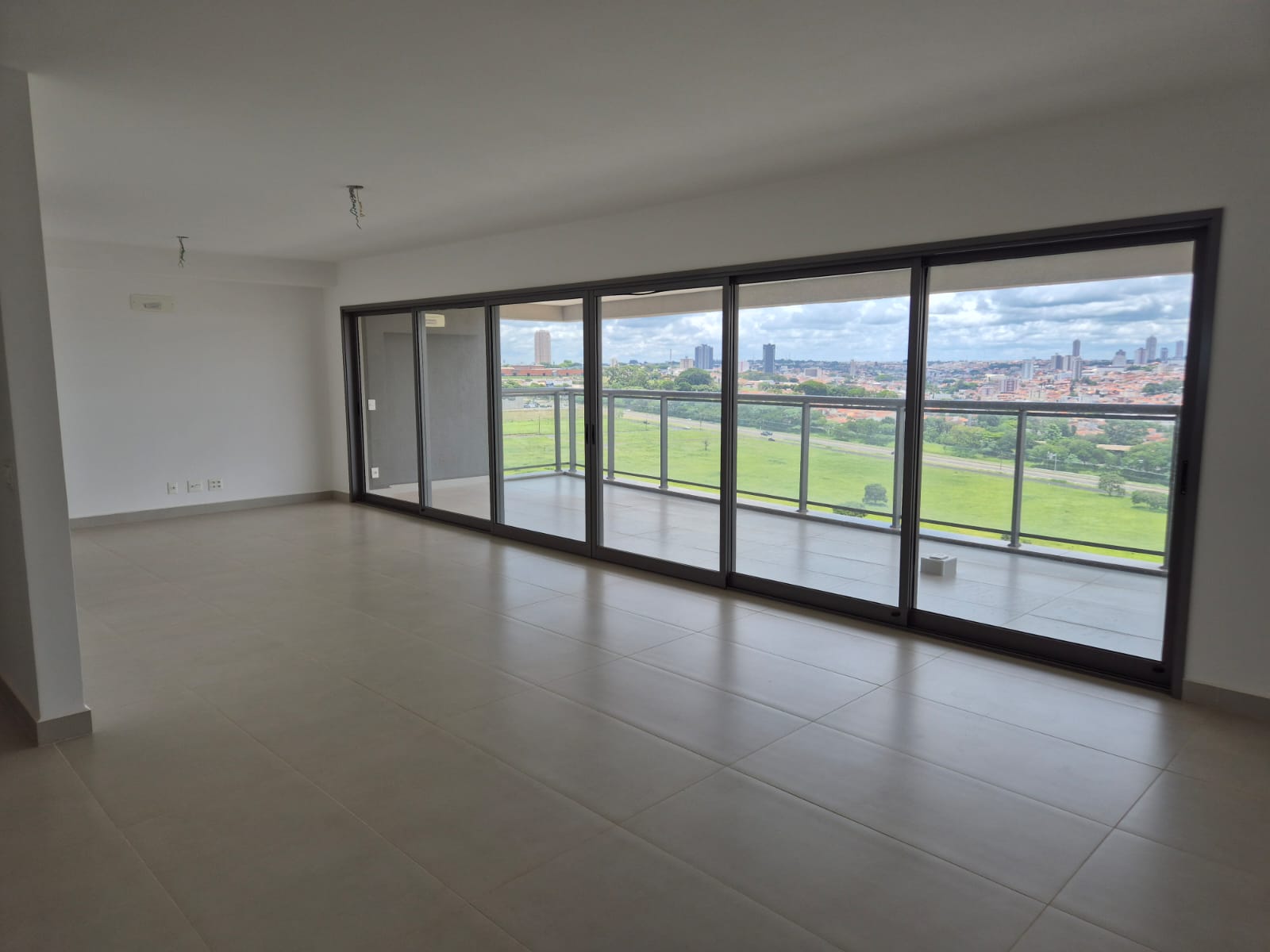 Apartamento à Venda no Residencial Amazonas