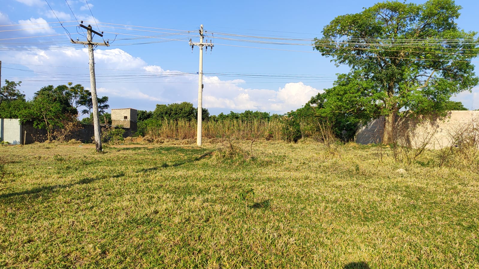Terreno de Chácara à Venda no Recanto dos Cristais 