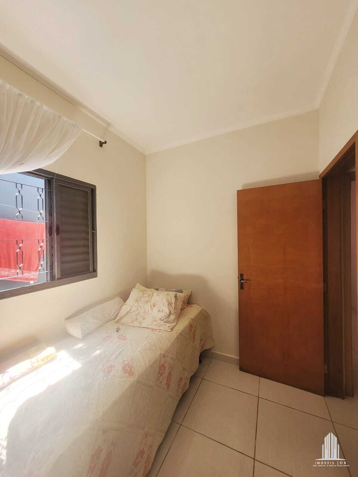 Casa à Venda no Irineu Zanetti