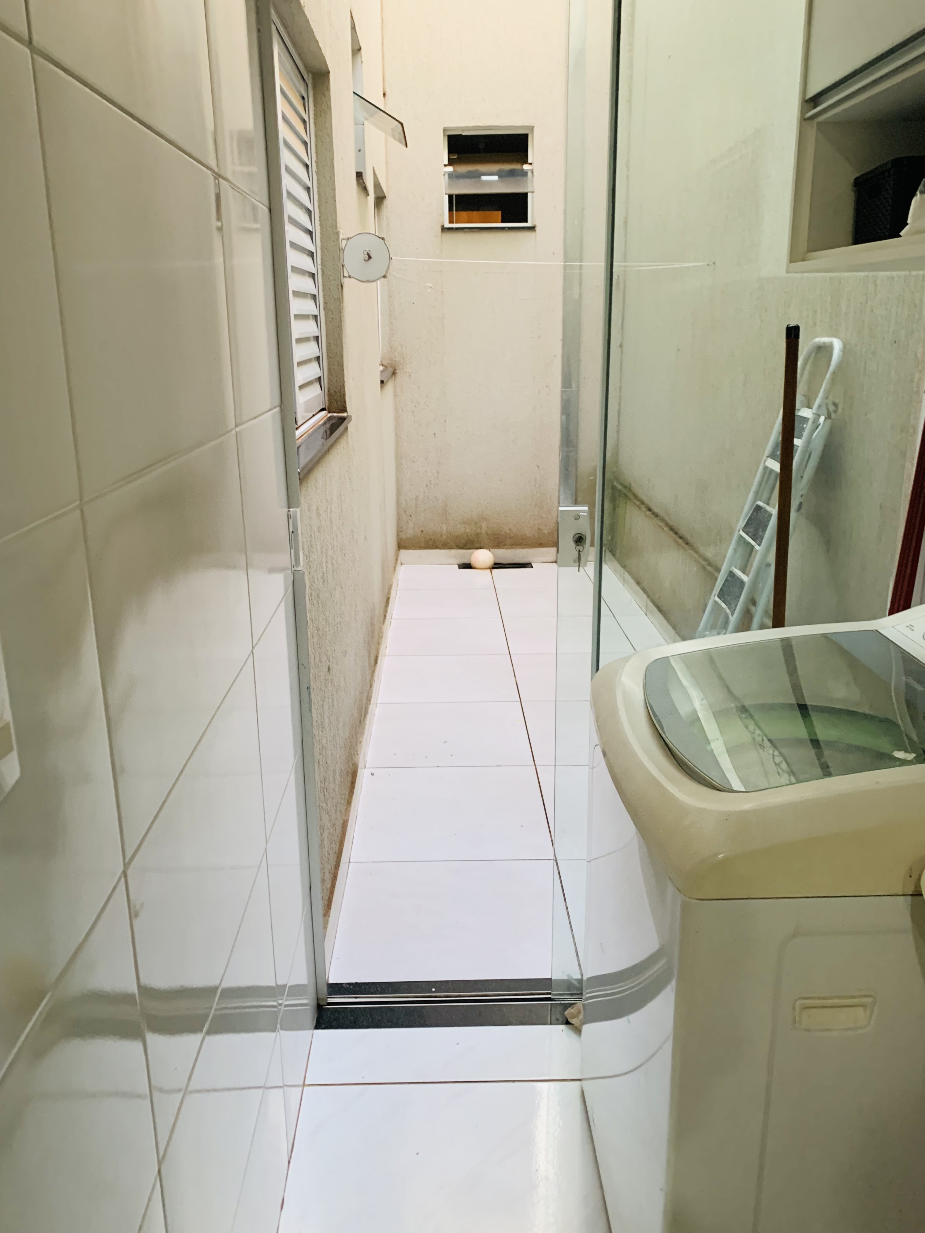 Apartamento à Venda – João Liporoni