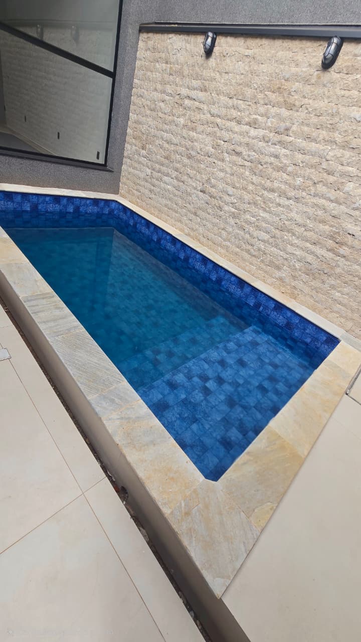 Casa à Venda no Jardim Natal