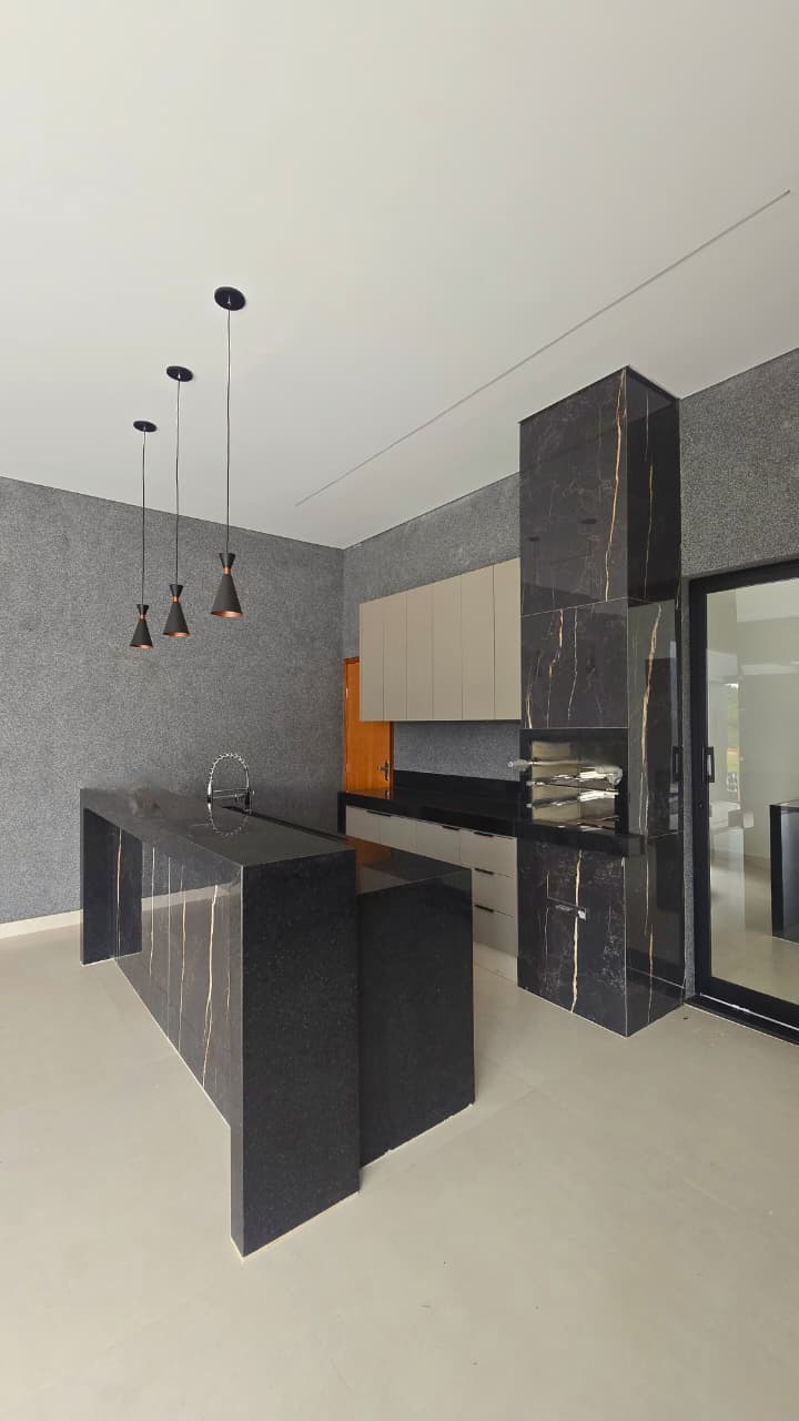 Casa à Venda no Jardim Natal