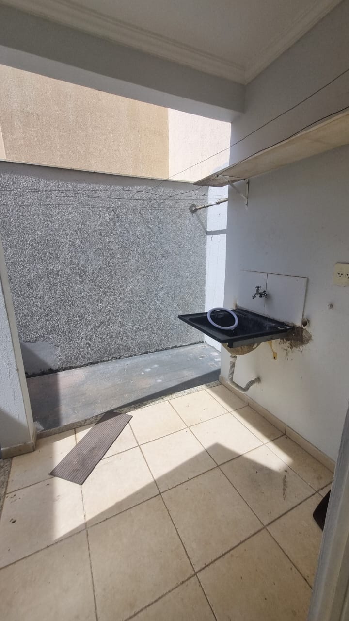 Apartamento no bairro Esplanada Primo Meneghetti à Venda