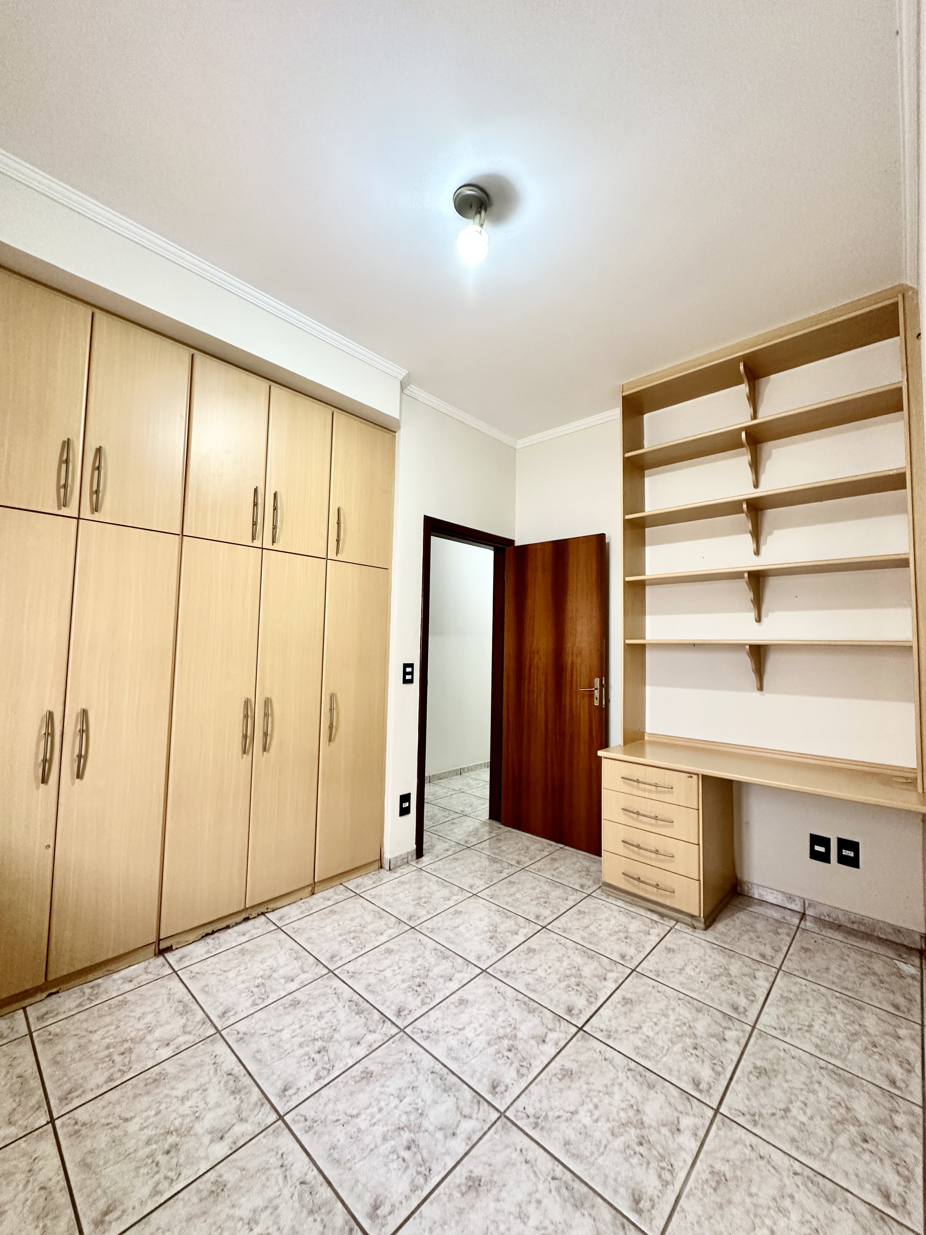 Casa à Venda de Alto Padrão no São José