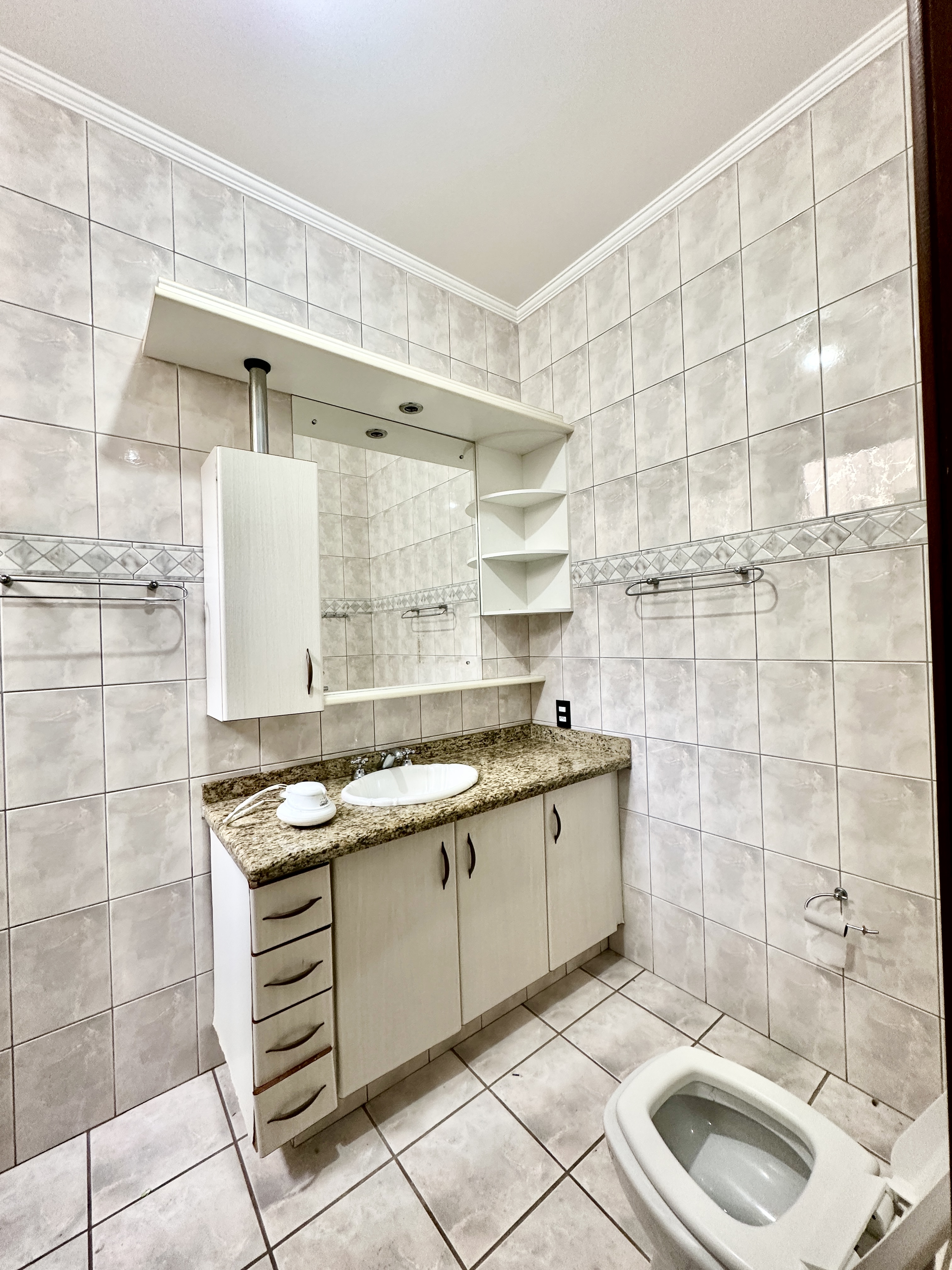 Casa à Venda de Alto Padrão no São José