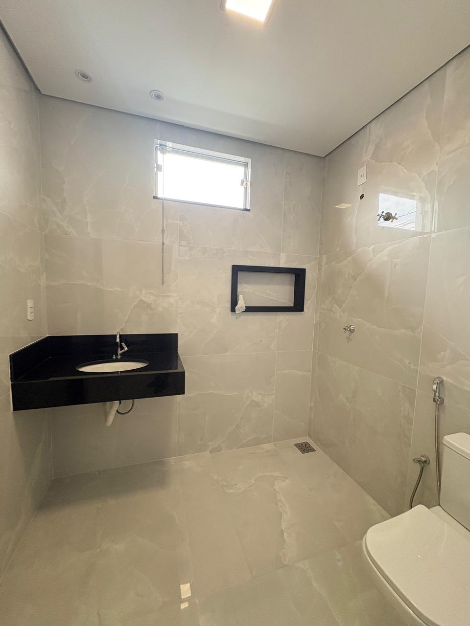 Casa à Venda na Estação