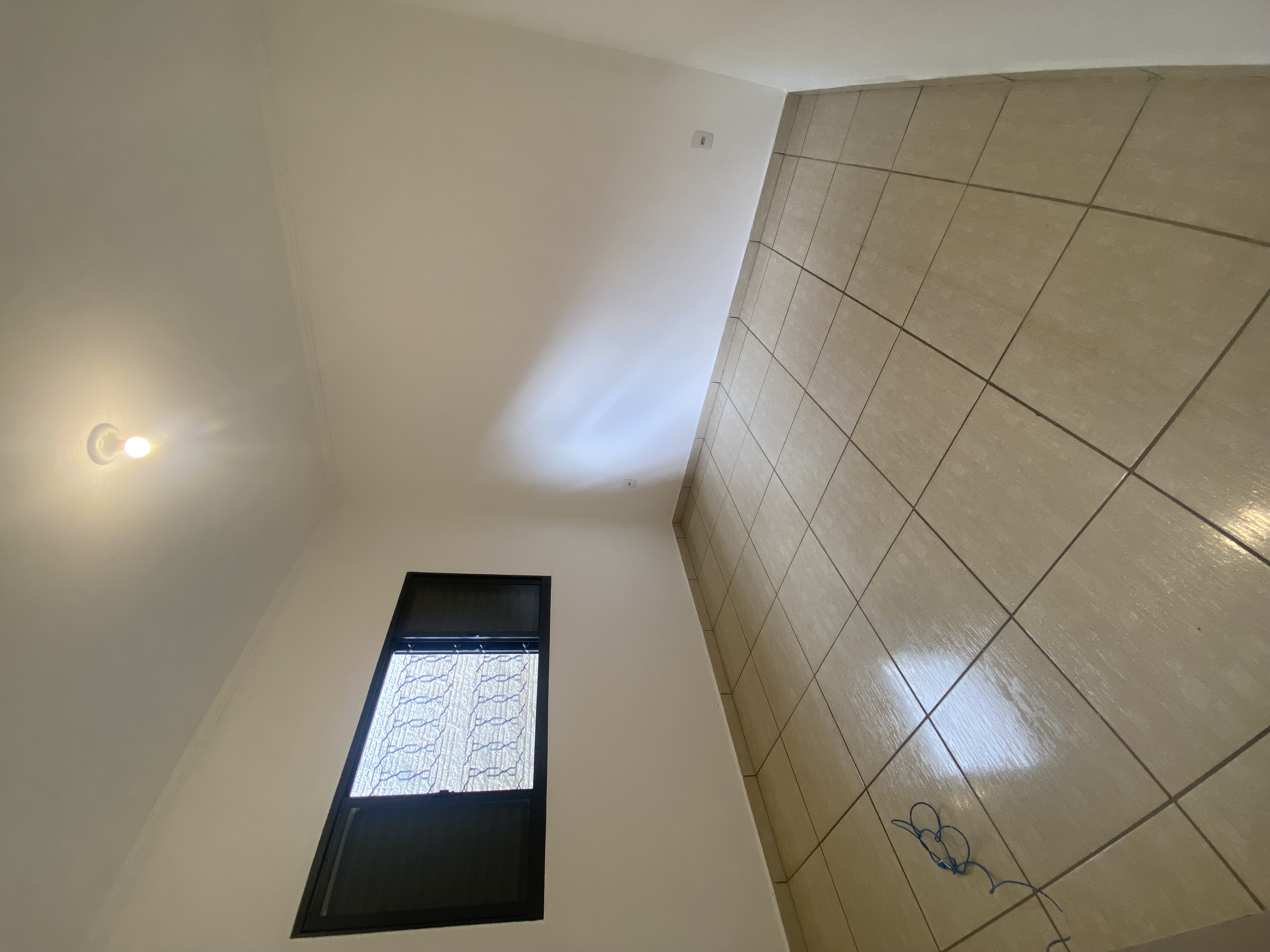 Casa à Venda no Júlio Delia