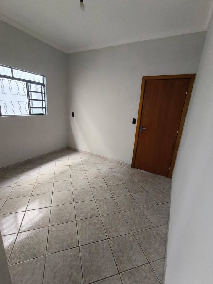 Casa à Venda no Jardim Ipanema