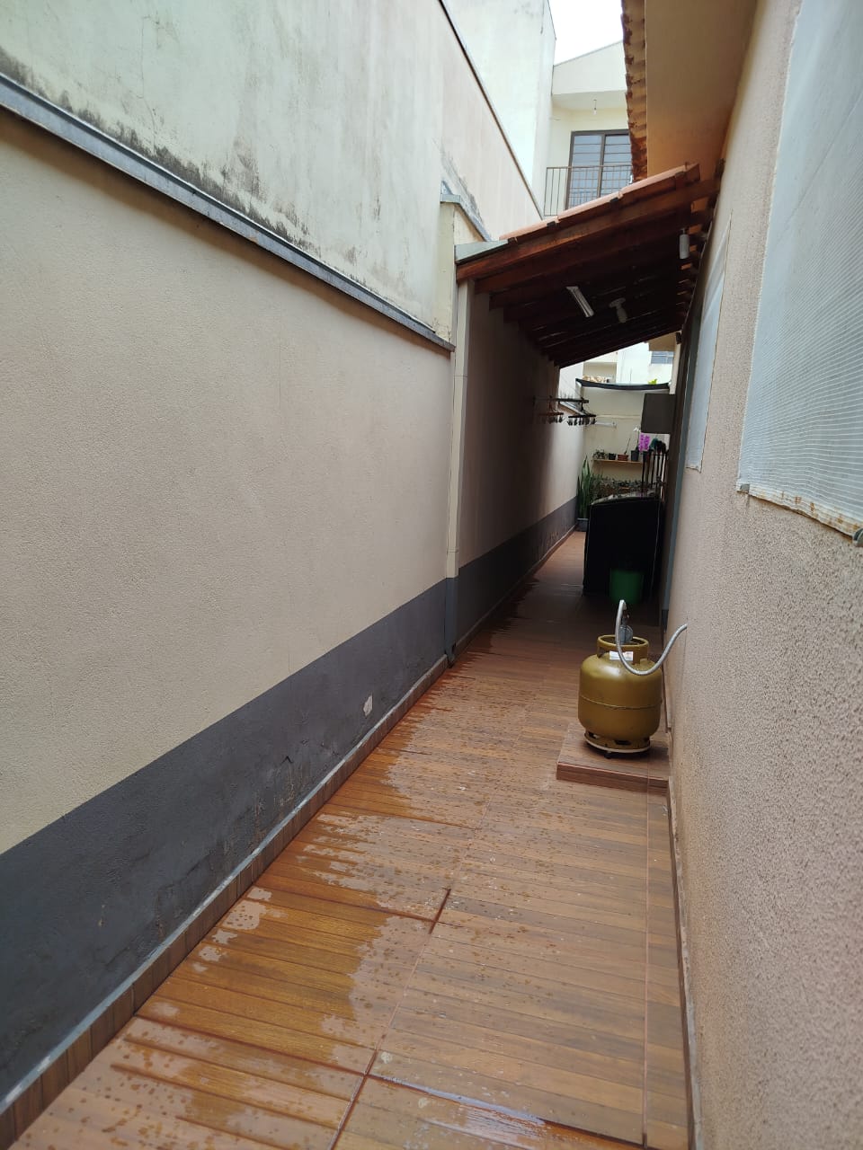 Casa à Venda no Jardim Luiza II