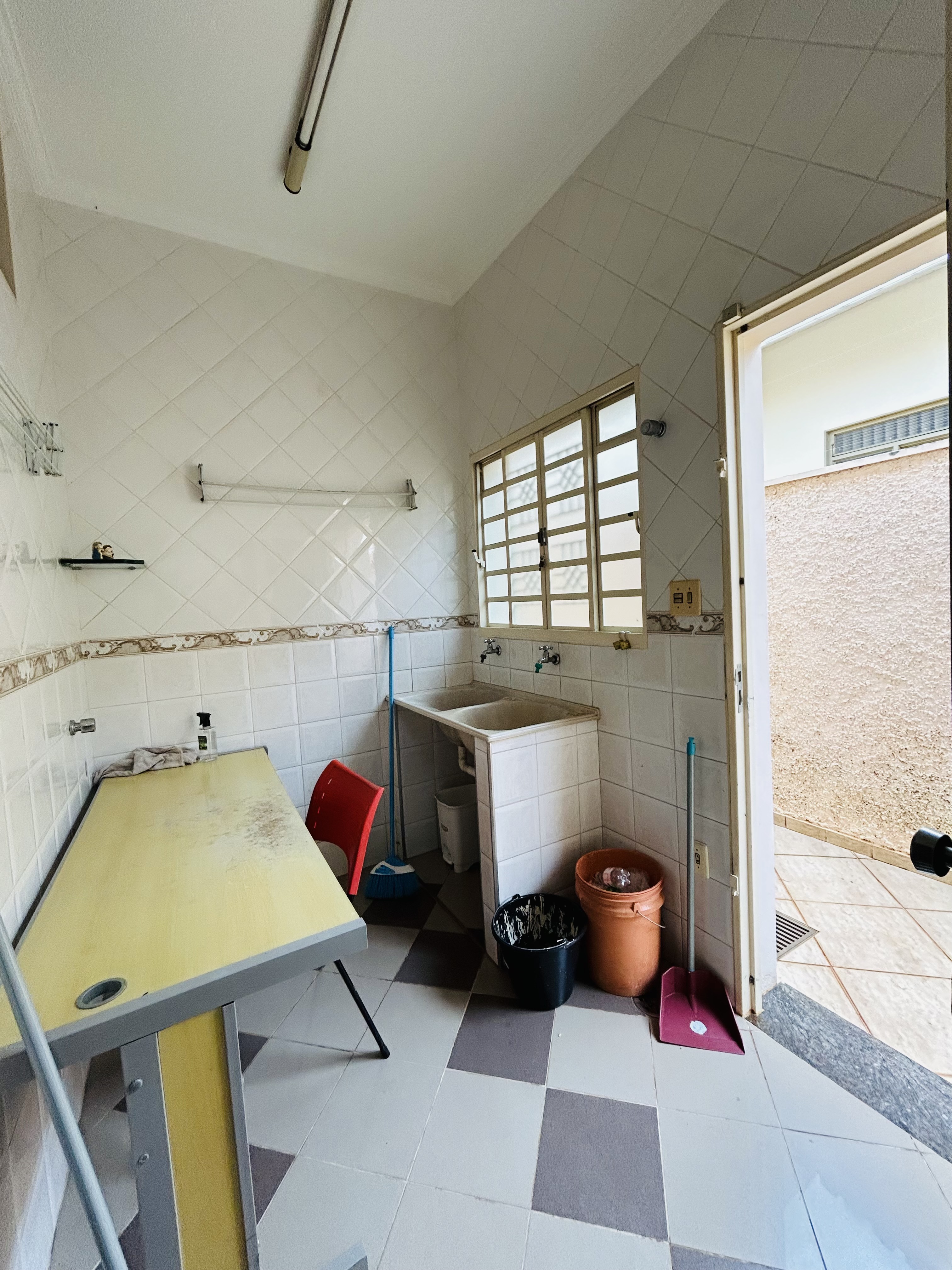 Casa à Venda – Vila Champagnat