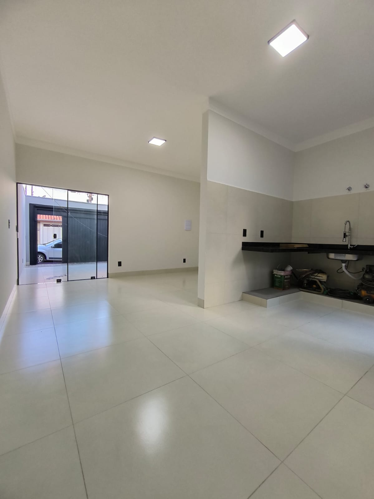 Casa Nova à Venda no Polo Club