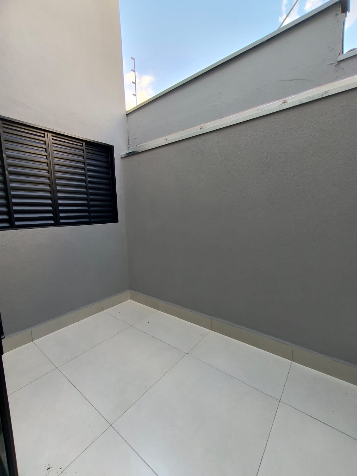 Casa Nova à Venda no Polo Club