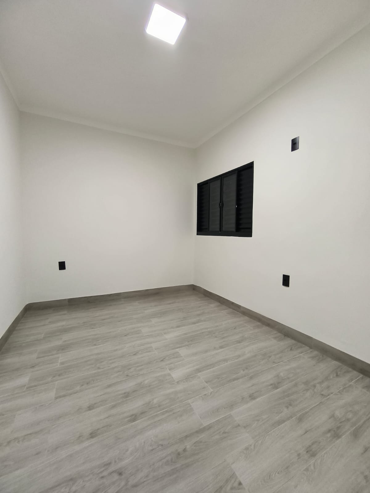 Casa Nova à Venda no Polo Club