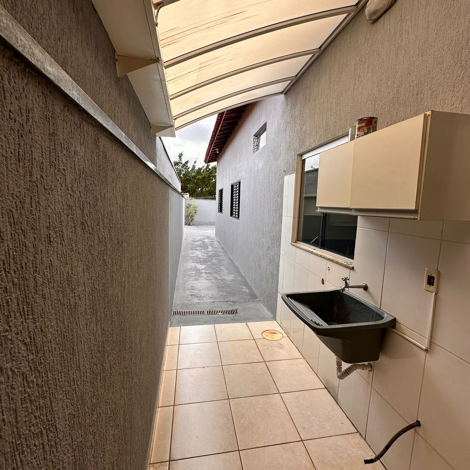 Casa no bairro Prolongamento Jardim Ângela Rosa à Venda