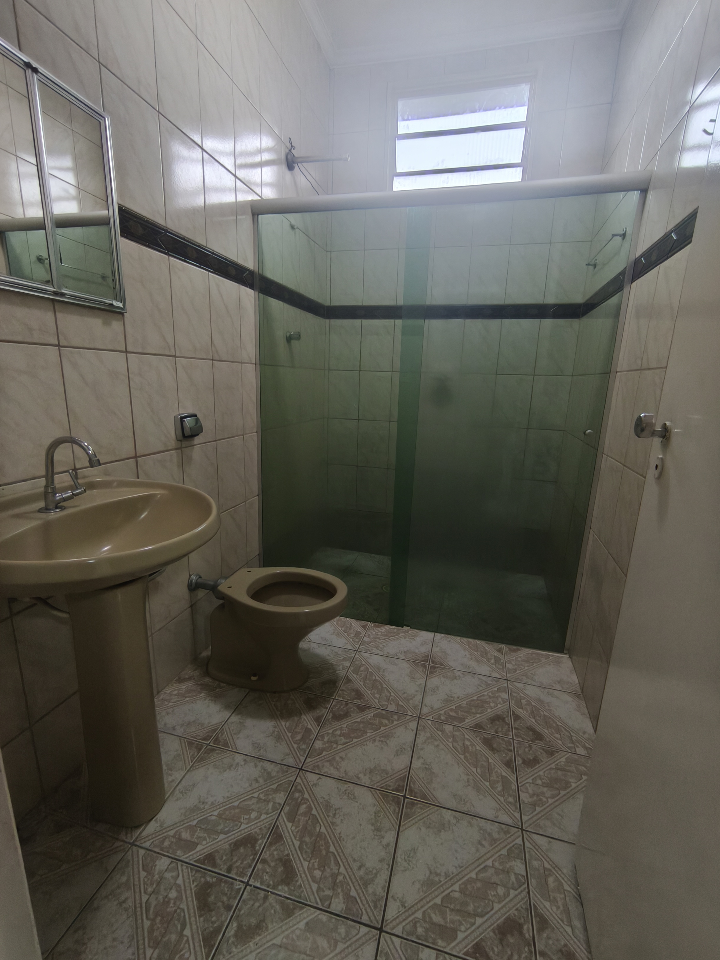 Casa no bairro Jardim Tropical à Venda