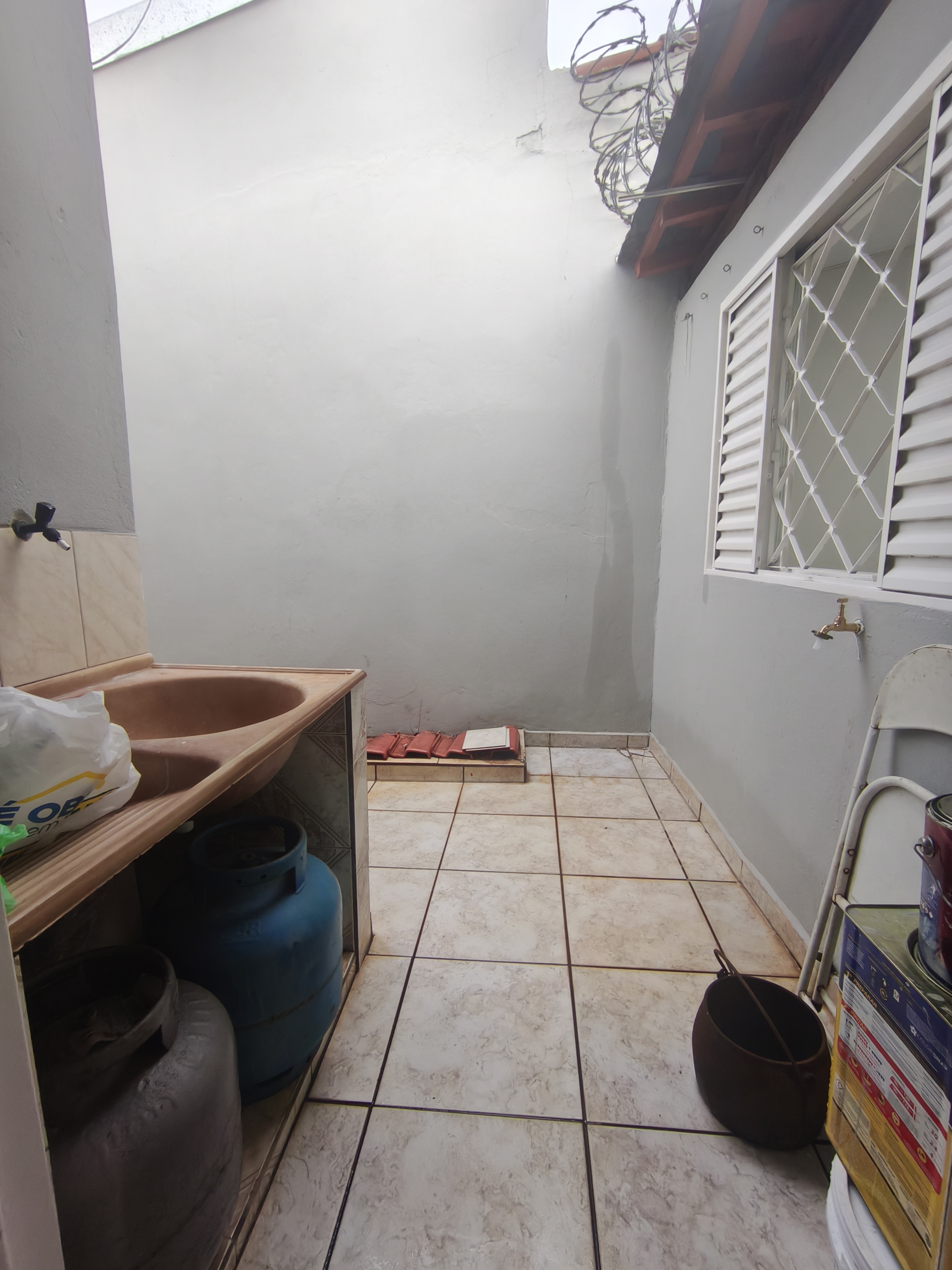 Casa no bairro Jardim Tropical à Venda