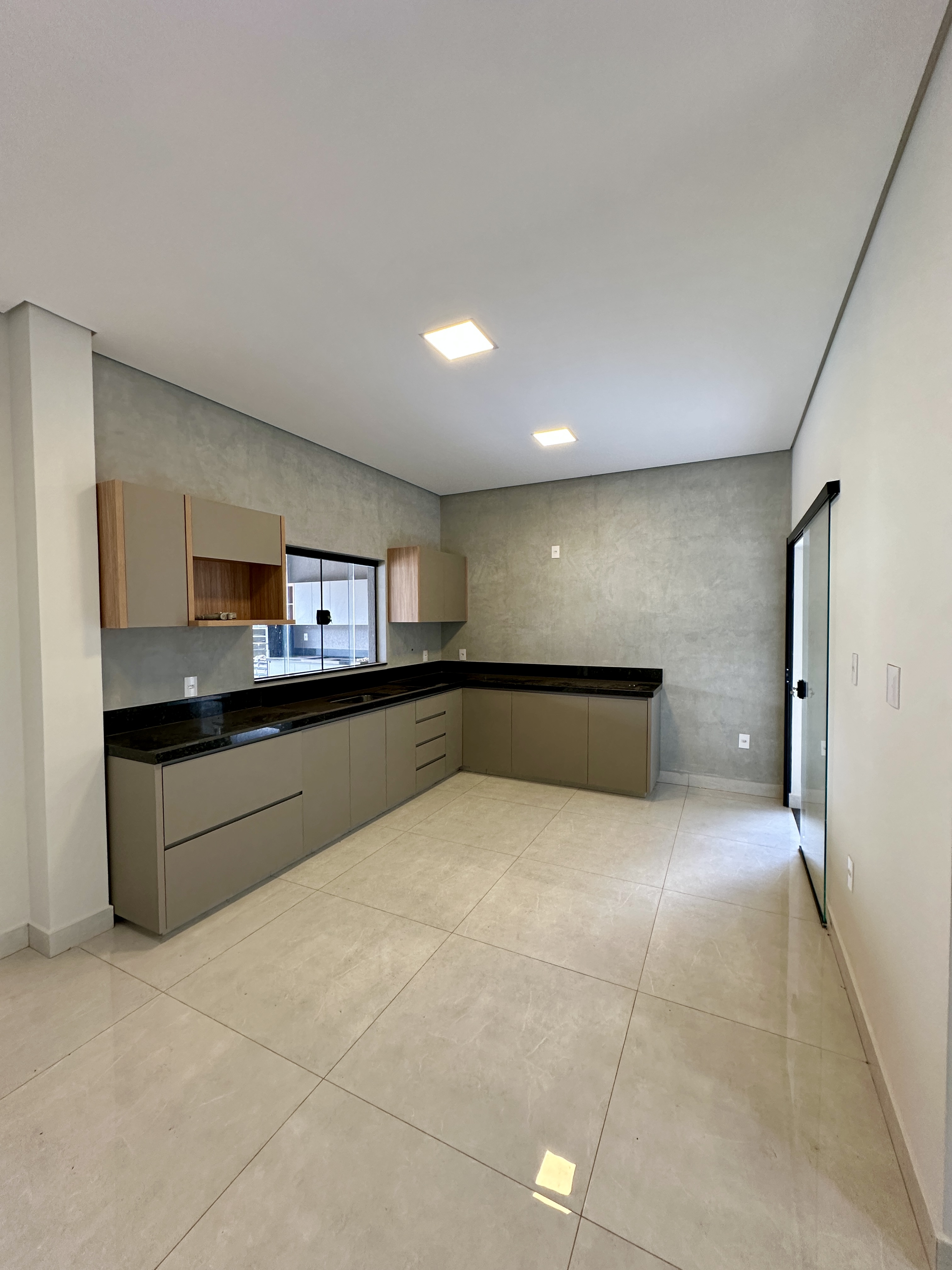 Casa no bairro Parque Franville à Venda